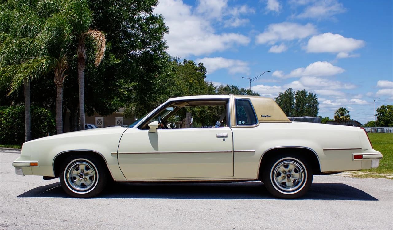 1981 Oldsmobile Cutlass Supreme Coupe: Still America's Favorite Intermediate, But No Longer Supreme 12 Left side view of a 1981 Oldsmobile Cutlass Supreme