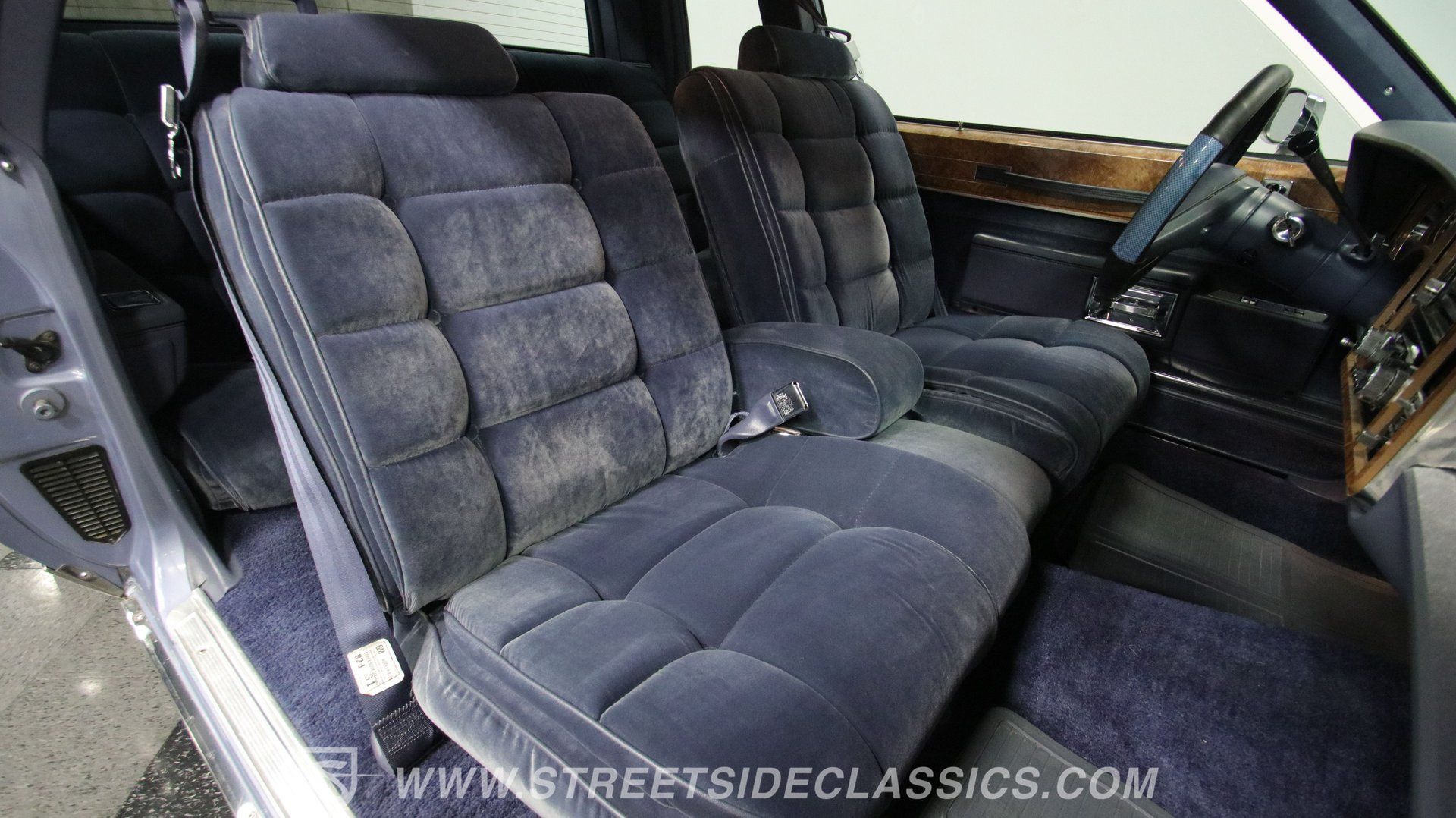 1983 Buick LeSabre Vs. 1983 Ford Thunderbird: My Family Chooses Between The Brougham Look And The Aero Bird 11 1983 Buick LeSabre Limited Coupe interior