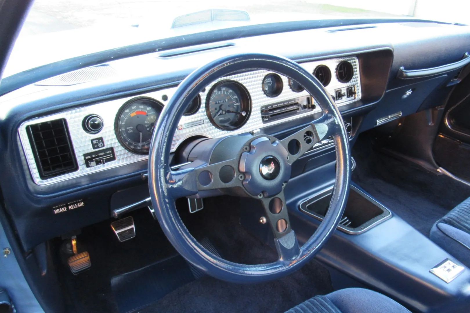 1981 Pontiac Firebird Trans Am: The Four-Speed Option Prepared Buyers For A Chevy-Powered Future 6 Dashboard of 1981 Trans Am with blue seats