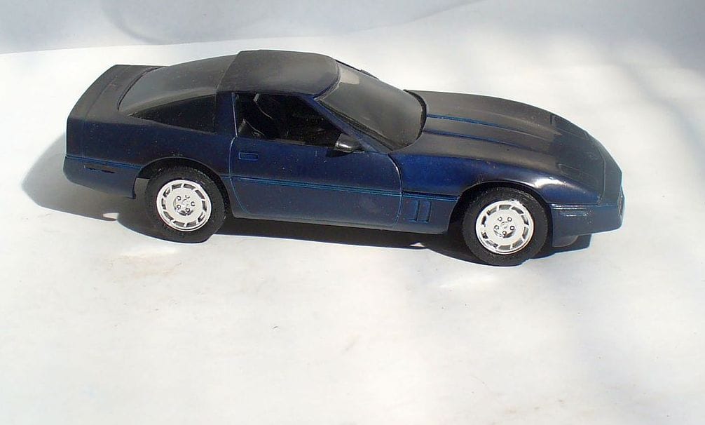 84Vette1