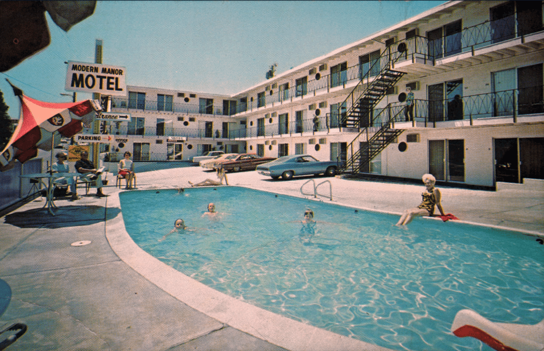 Pools, Palm Trees, and Tailfins: Vintage Motel Postcards -- 1950s-1960s 8 Captura de pantalla 2024 12 16 23.21.20