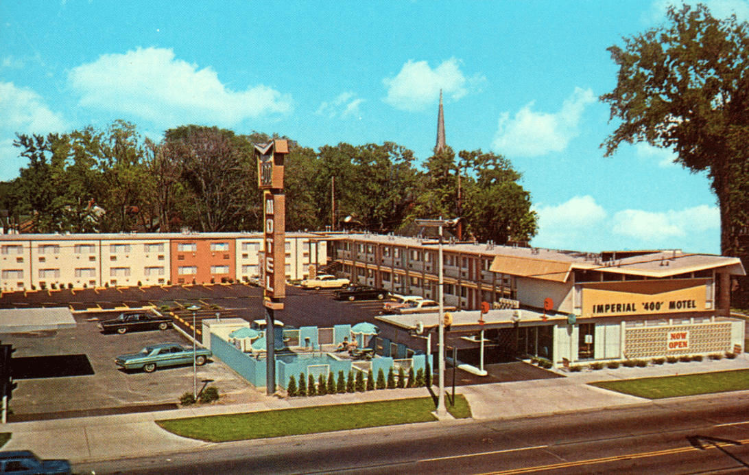 Pools, Palm Trees, and Tailfins: Vintage Motel Postcards -- 1950s-1960s 7 Captura de pantalla 2024 12 16 23.22.13 3