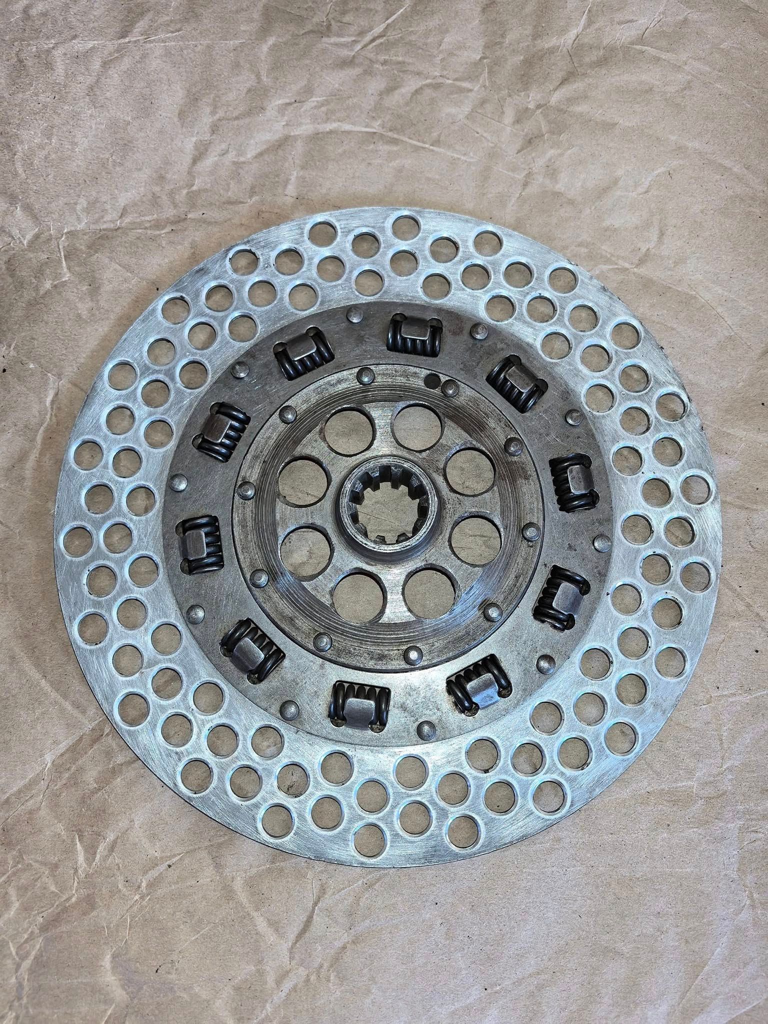 Picture of Hudson clutch disc without its corks