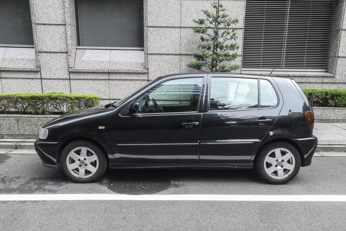 Curbside Find: 1999 Volkswagen Polo “Black Selection” – Last One To Grow An (Extra) Pair 2 IMG 20220821 140026 edited