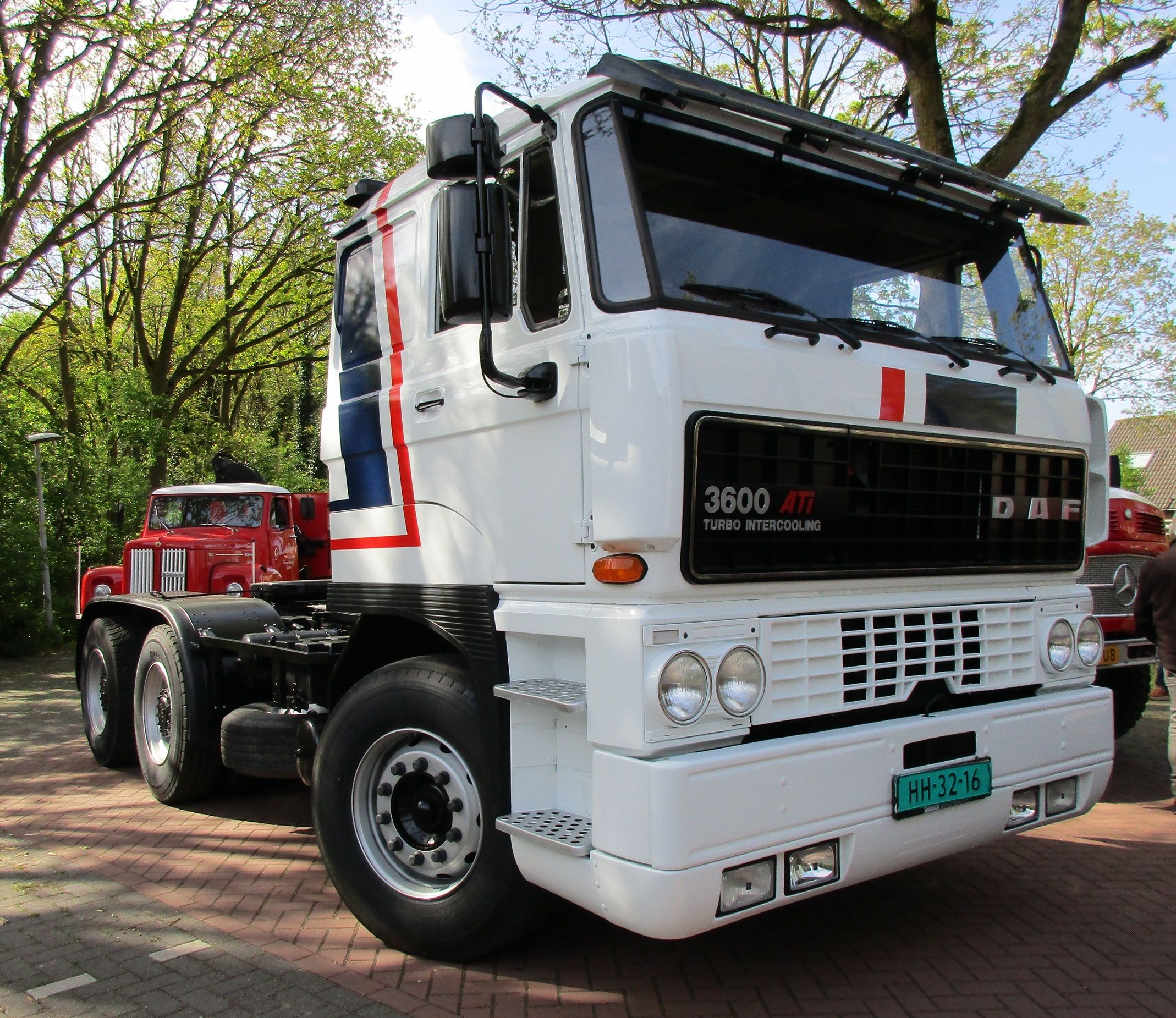 KMZ Hernen 2026 - DAF FTT 3600 DKZ 6x4 tractor - 1