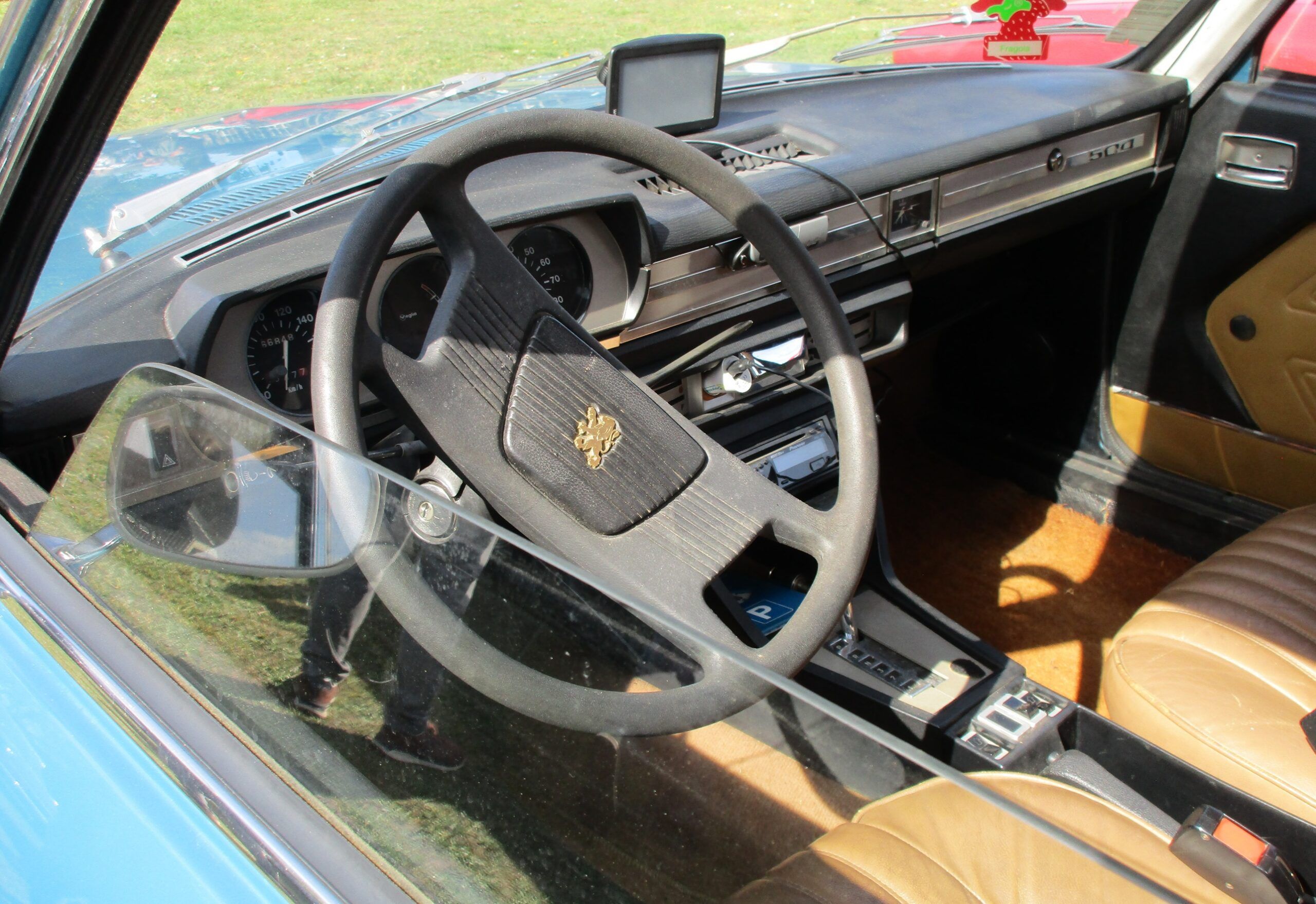 KMZ Hernen april 2026 - 1977 Peugeot 504 automatic - 3