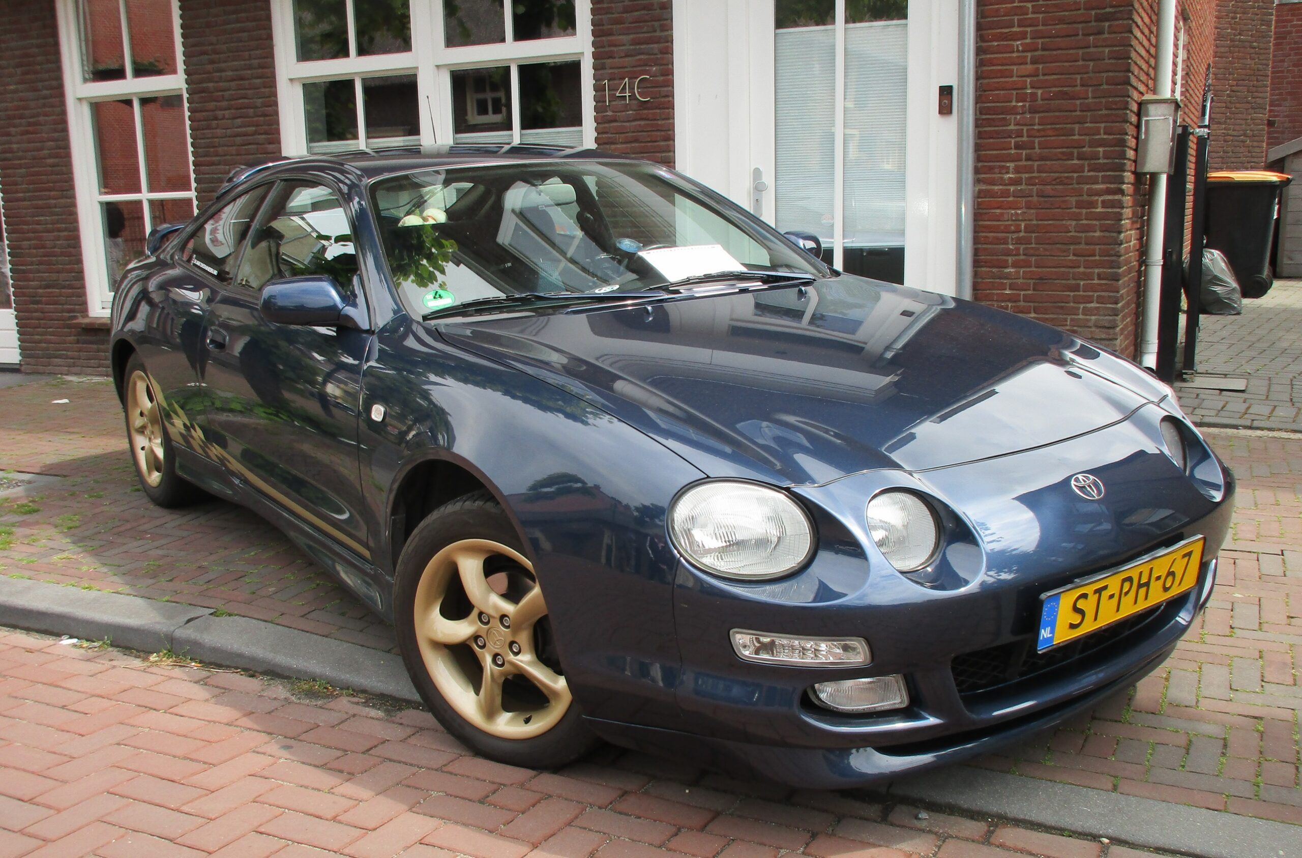 2026 Cars 'n' Bites Druten: European and Japanese Classics -- What Will Your Pleasure Be? 15 2026 Cars 'n' Bites Druten - 1998 Toyota Celica GT - 1