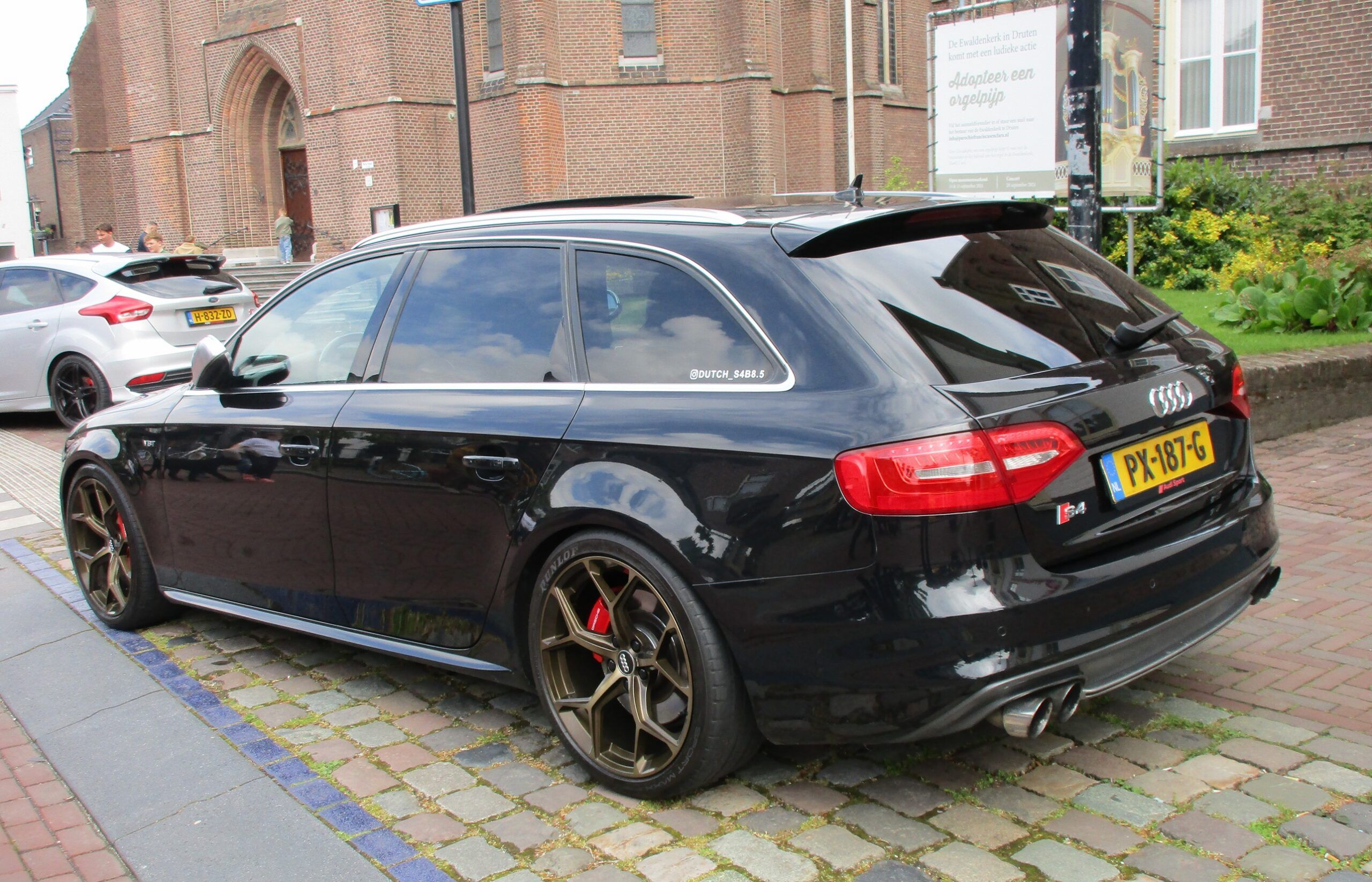 2026 Cars 'n' Bites Druten: European and Japanese Classics -- What Will Your Pleasure Be? 50 2026 Cars 'n' Bites Druten - 2013 Audi S4 Avant 3.0 TFSI Quattro - 2