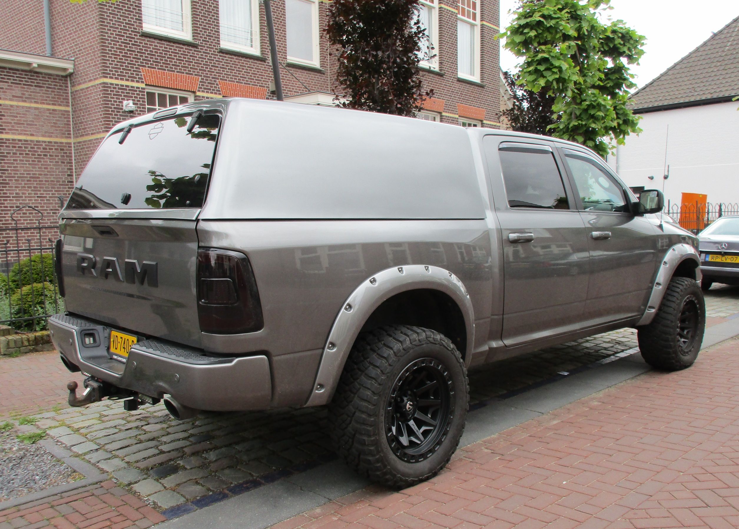 2026 Cars 'n' Bites Druten - Just Park Where It Fits 7 2026 Cars 'n' Bites Druten - 2013 Ram 1500 - 2