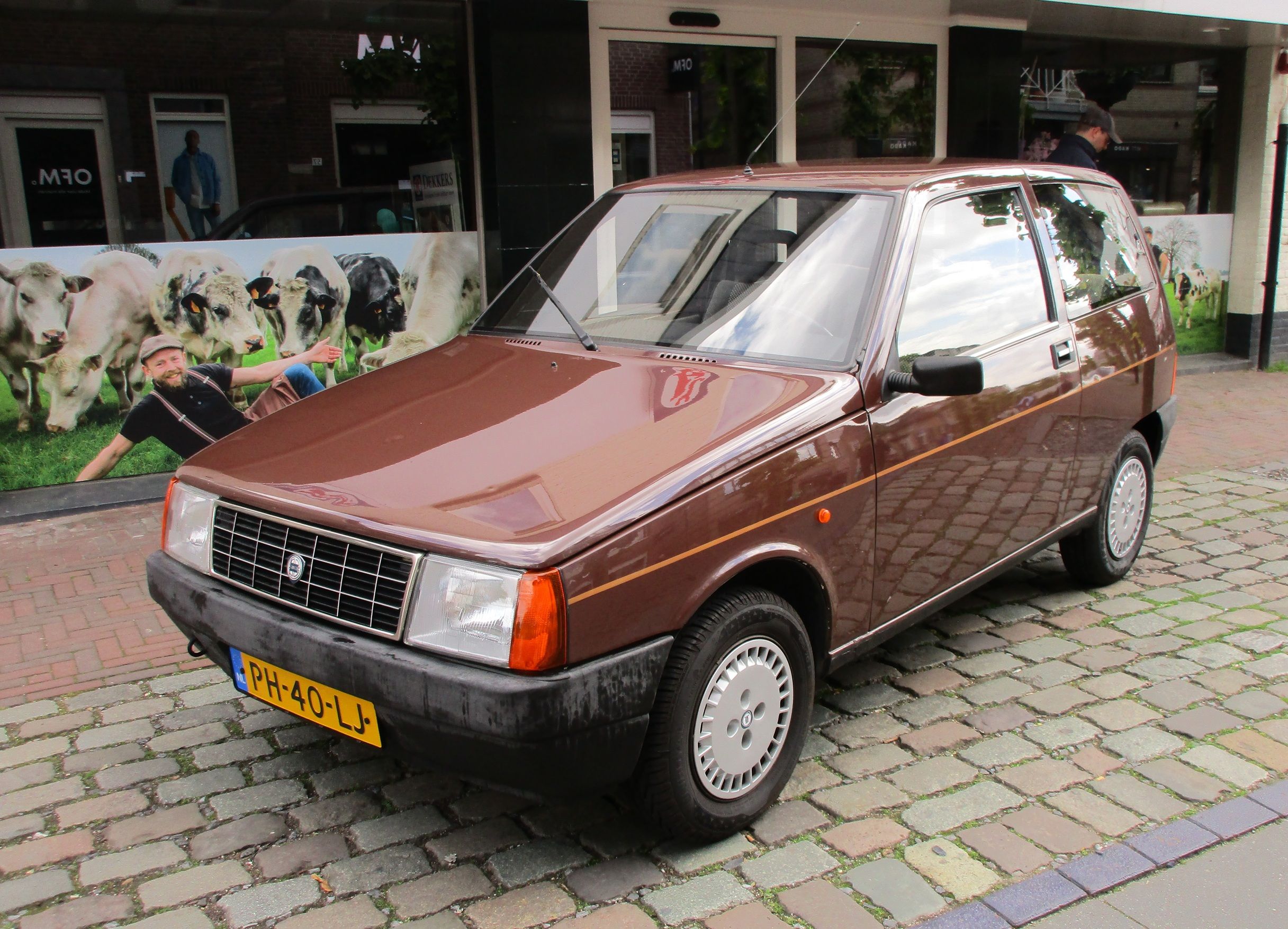 2026 Cars 'n' Bites Druten: European and Japanese Classics -- What Will Your Pleasure Be? 9 2026 Cars 'n' Bites Druten - 1986 Autobianchi-Lancia Y10 Fire - 1