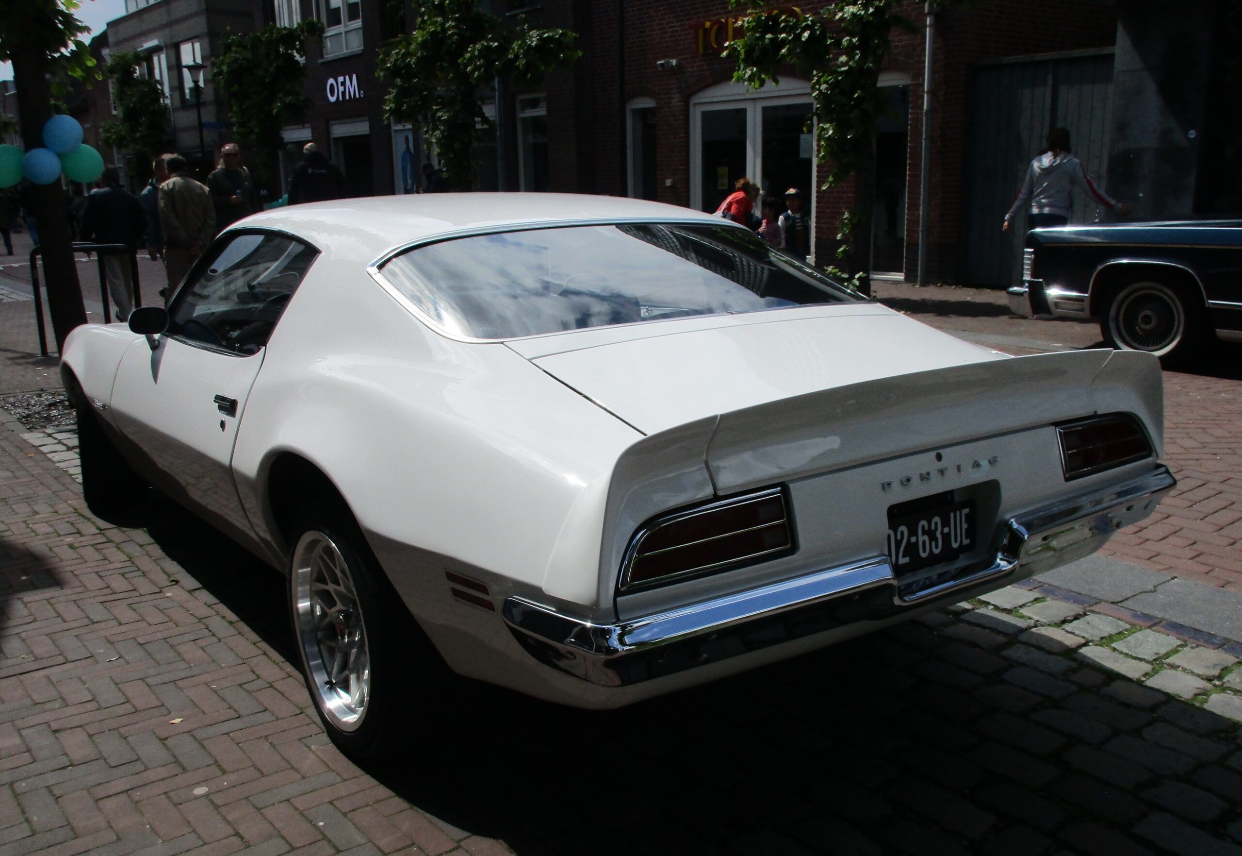 2026 Cars 'n' Bites Druten - Just Park Where It Fits 17 2026 Cars 'n' Bites Druten - 1972 Pontiac Firebird - 2