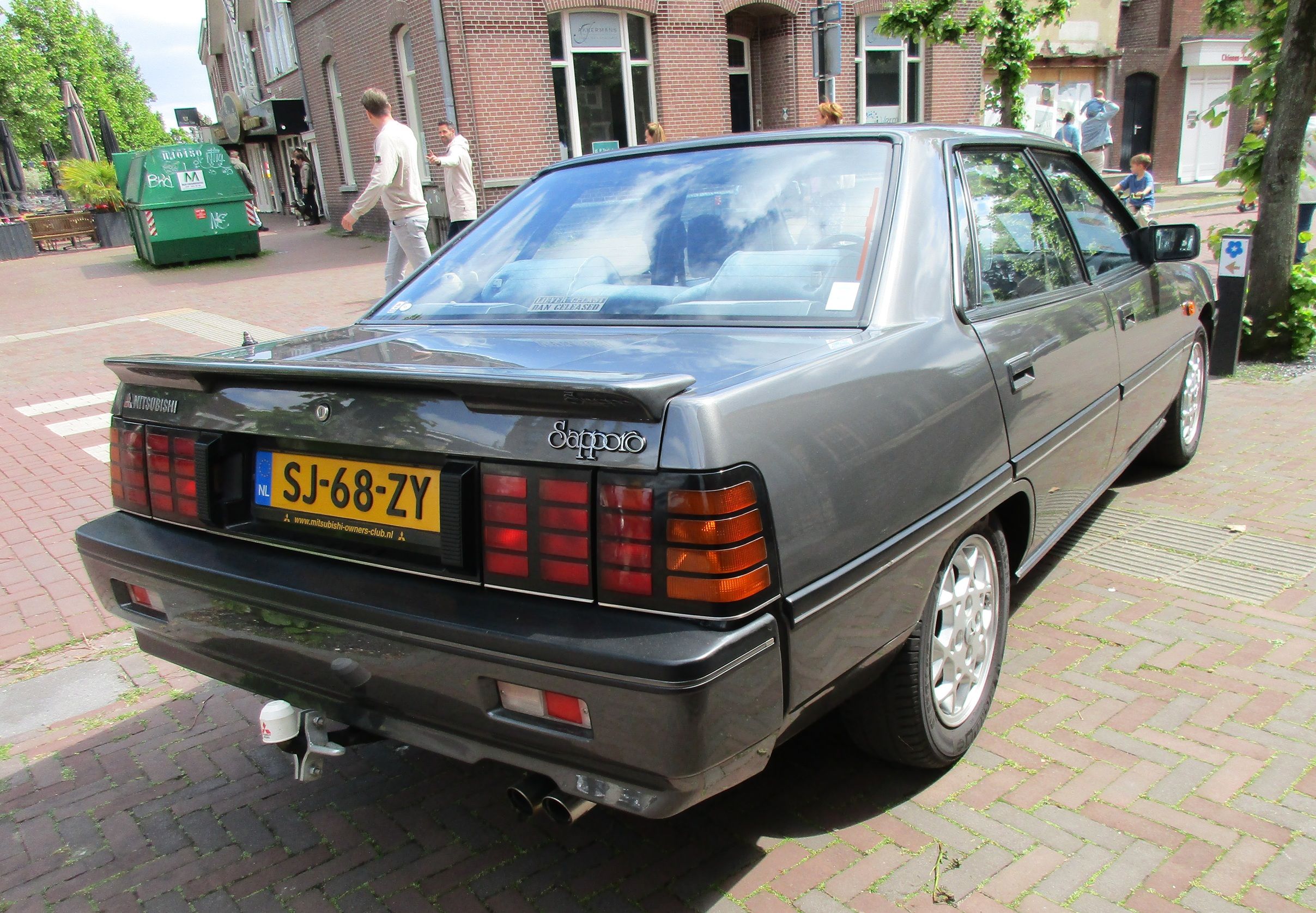 2026 Cars 'n' Bites Druten: European and Japanese Classics -- What Will Your Pleasure Be? 26 2026 Cars 'n' Bites Druten - 1987 Mitsubishi Sapporo 2400 GLS Automatic - 4