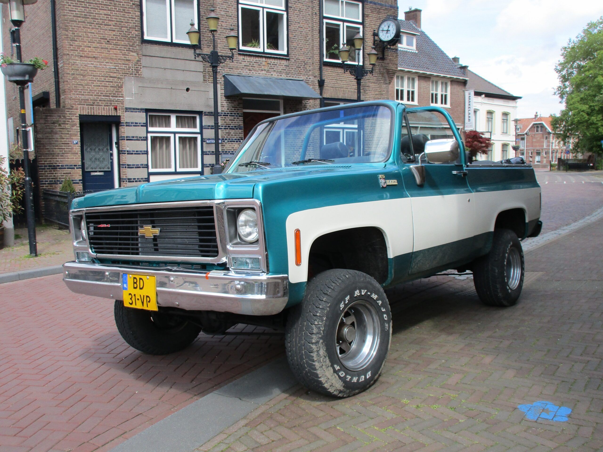 2026 Cars 'n' Bites Druten - Just Park Where It Fits 28 2026 Cars 'n' Bites Druten - 1978 Chevrolet K5 Blazer - 1