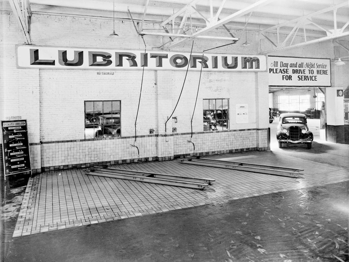 Early Quick Lube And Oil Change Shops: Take Your Car To the “Lubritorium” -- The Grimy History Of Two Obsolete Terms 8 Lubritorium Oklahoma City