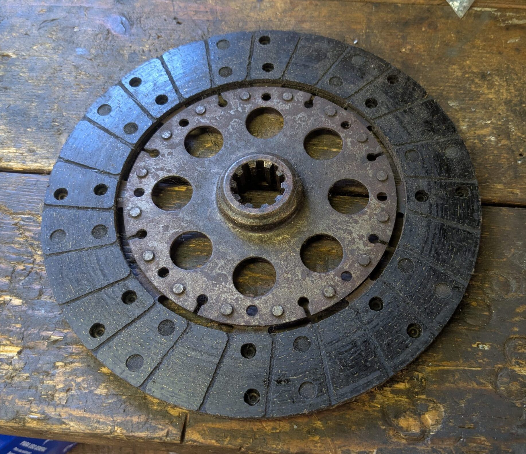 Picture of 1965 Chevrolet Corvair clutch disc
