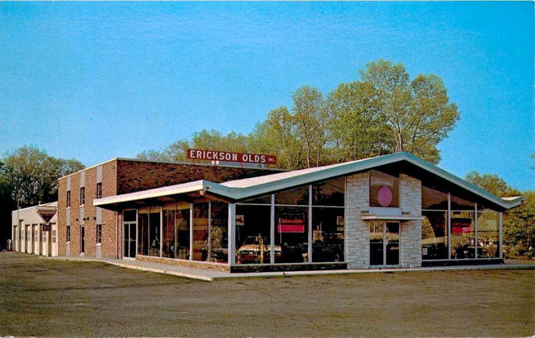 Oldsmobile Dealers In Vintage Postcards -- 1950s - 1960s 13 Screenshot 20260515 130843