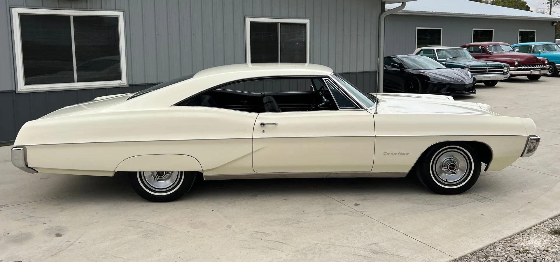 1967 Pontiac Executive Hardtop Coupe: The Star Chief Gets A Promotion 7 Right side view of a 1967 Pontiac two-door hardtop