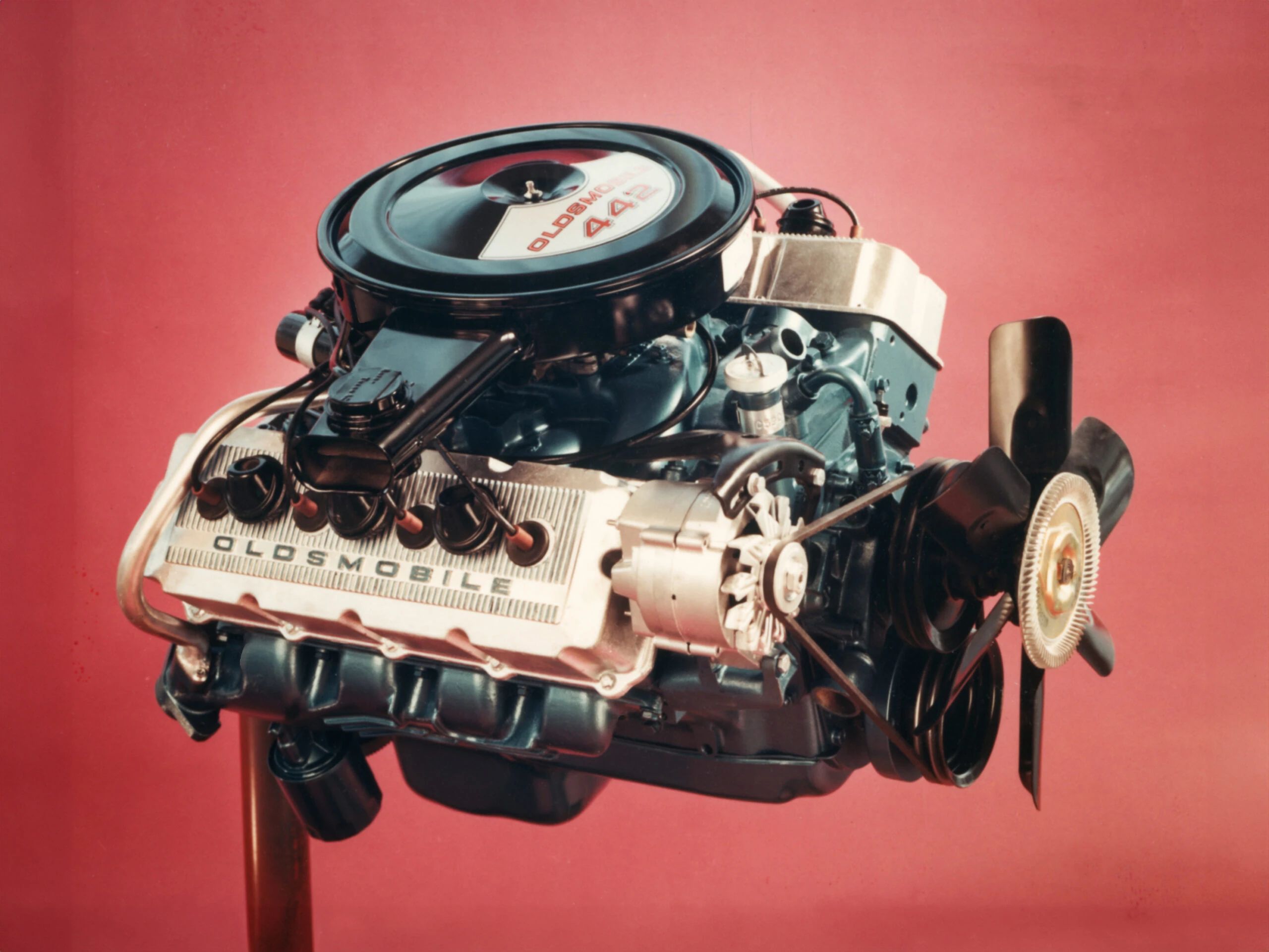 1949 Oldsmobile Rocket V-8 And The Ultra-High-Compression Economy Version That Never Made It 22 Vintage color photo of a DOHC V-8 with an Oldsmobile 4-4-2 air cleaner