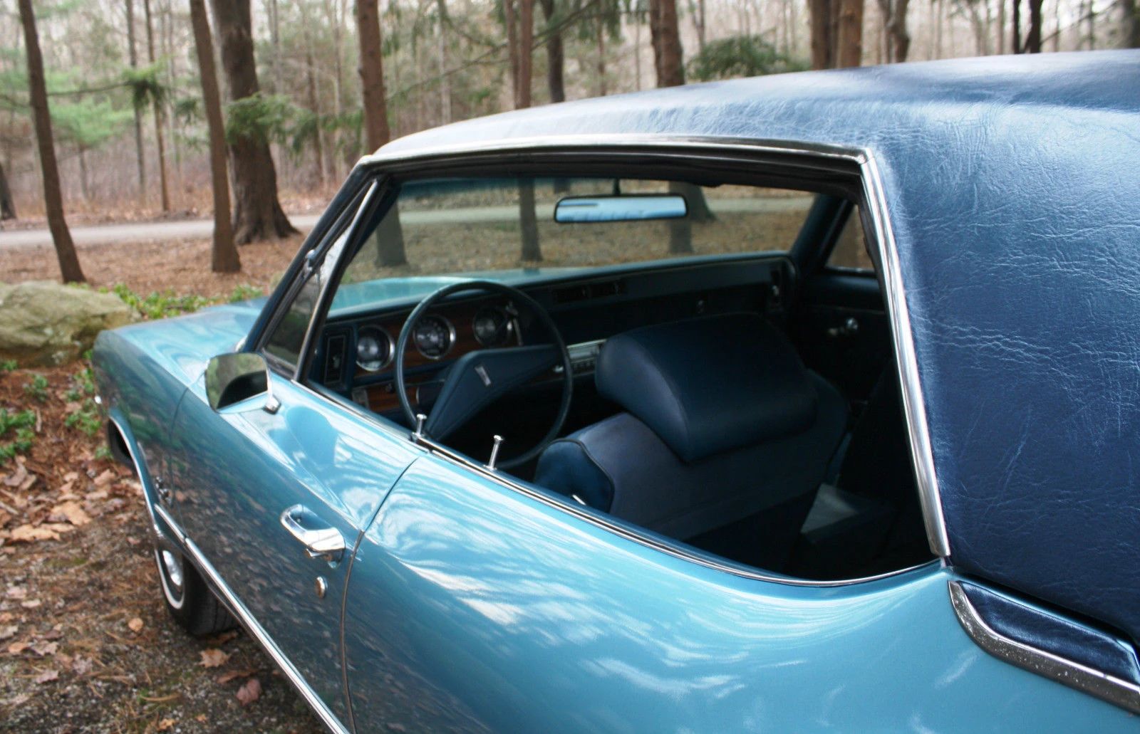 1972 Pontiac Luxury LeMans: The Rise And Fall Of The Midsize Four-Door Hardtop 20 Closeup of the open left side windows of a 1972 Oldsmobile A-body four-door hardtop
