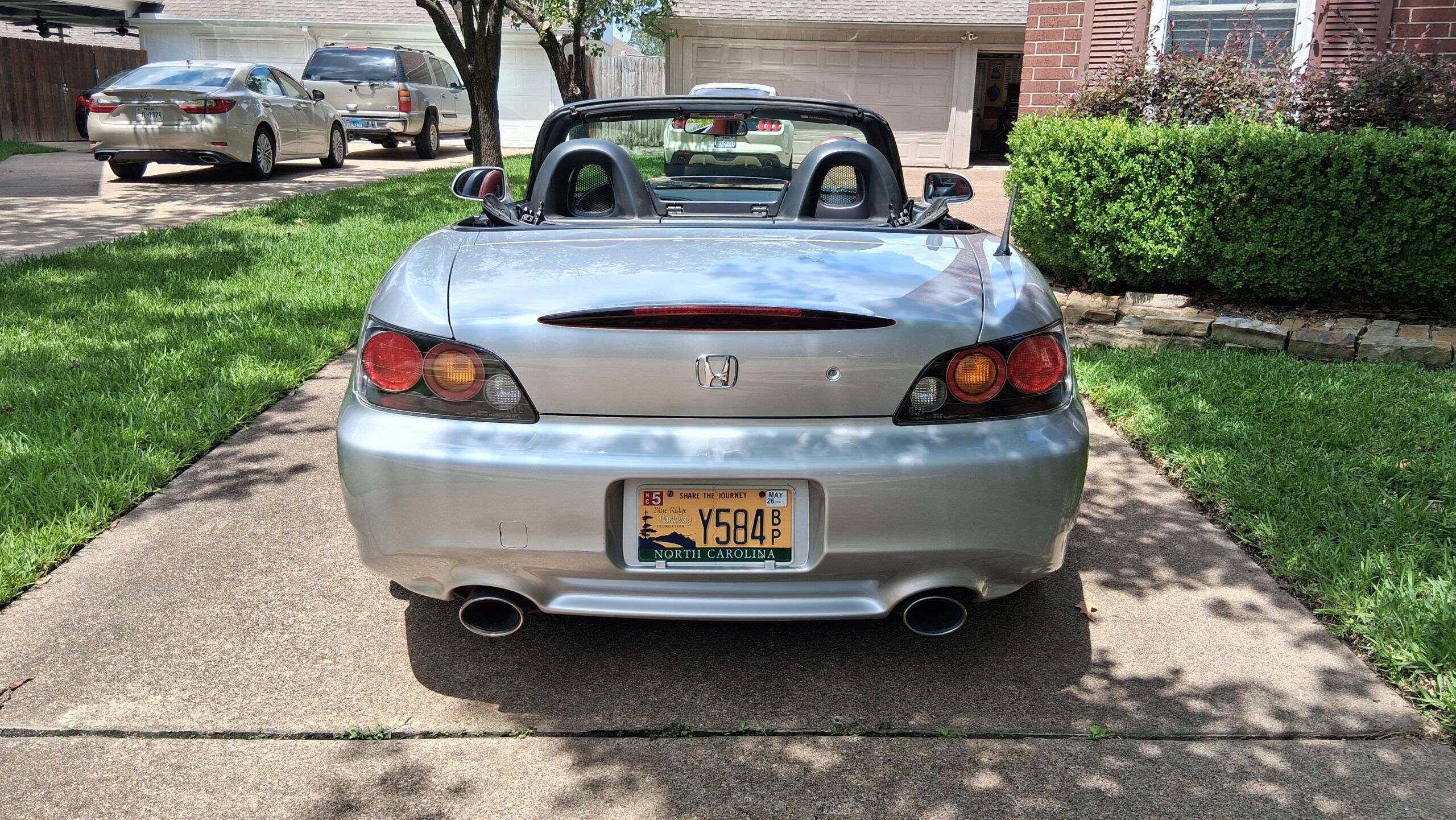 2005 Honda S2000 Driving Impressions: Honda’s RWD Roadster Produces Big Grins 6 20260522 144659 scaled
