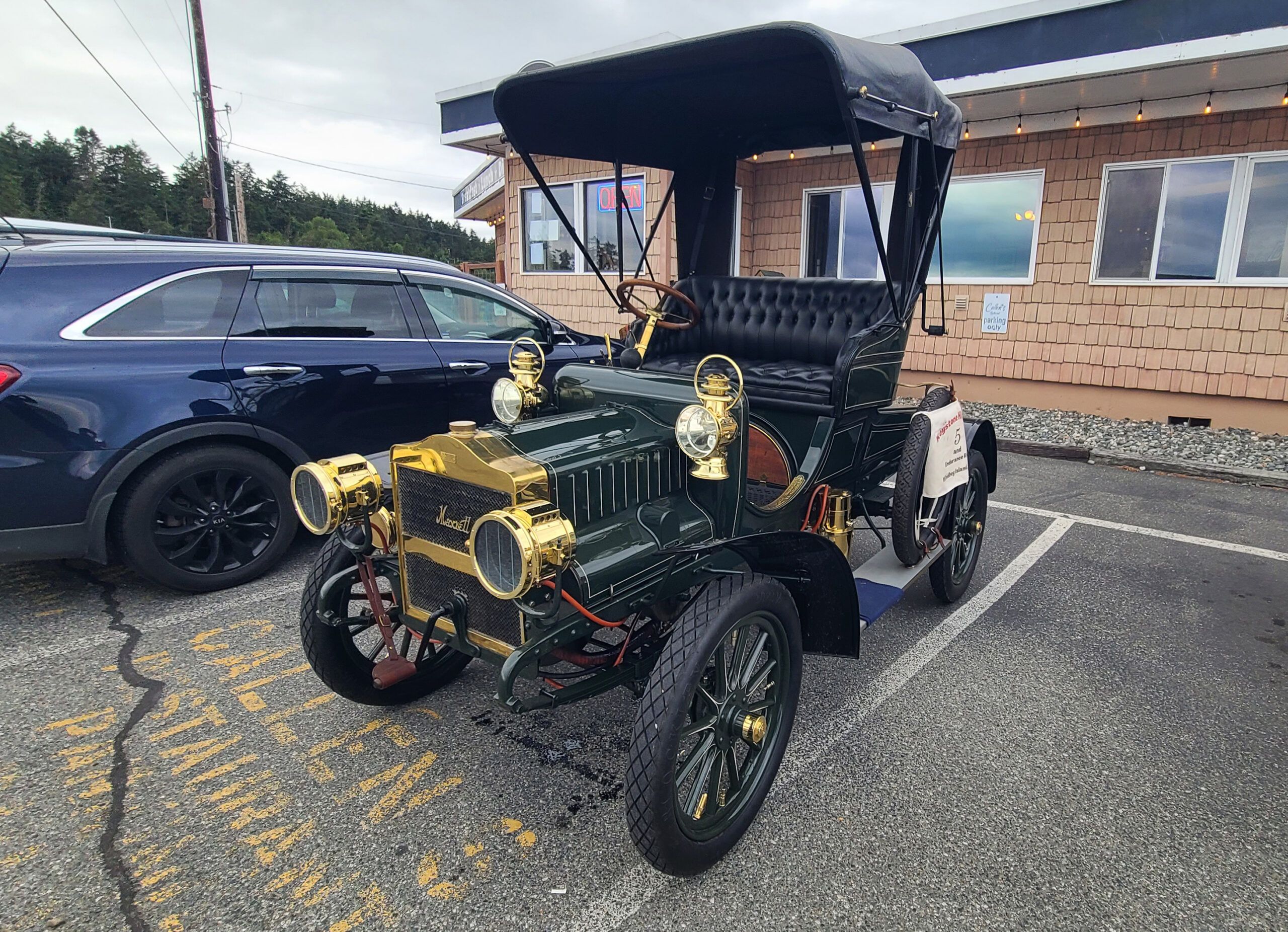 Curbside Finds: Five Brass-Era Classics on Tour Found By Chance 7 20260609 183040 scaled