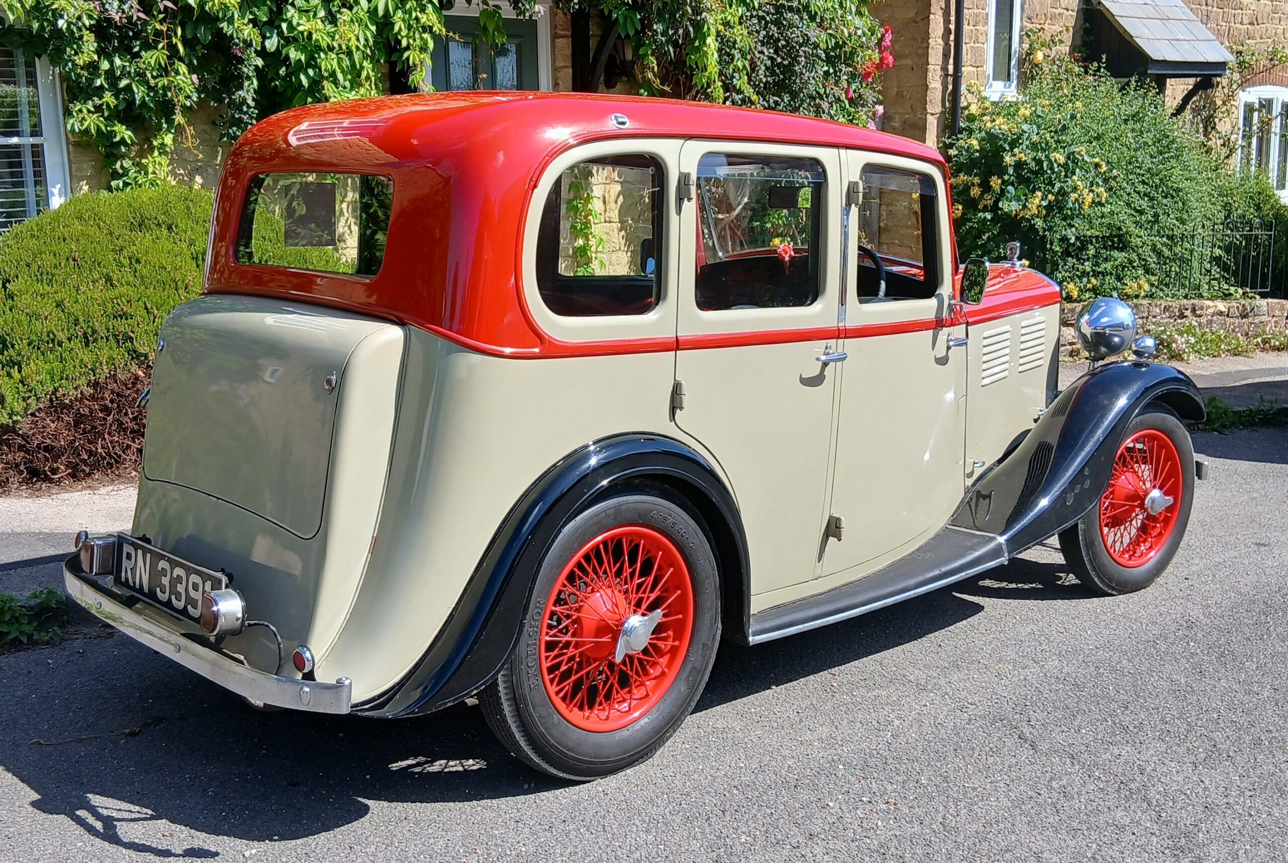 Classic Cars Sightings In The UK, France, And Italy: My Highlights of 2026 So Far 22 20260613 102624 scaled