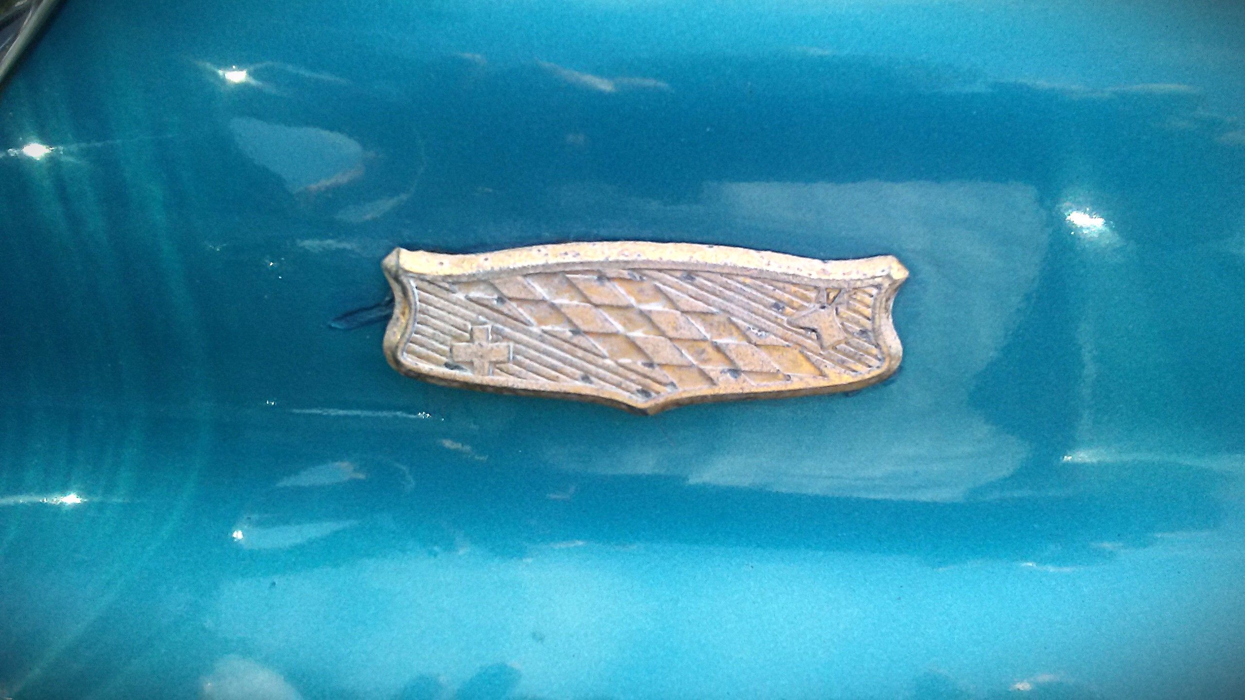 1955 Buick Roadmaster: Boxed-In But Beautiful Gas Station Find 9 20260625 150946