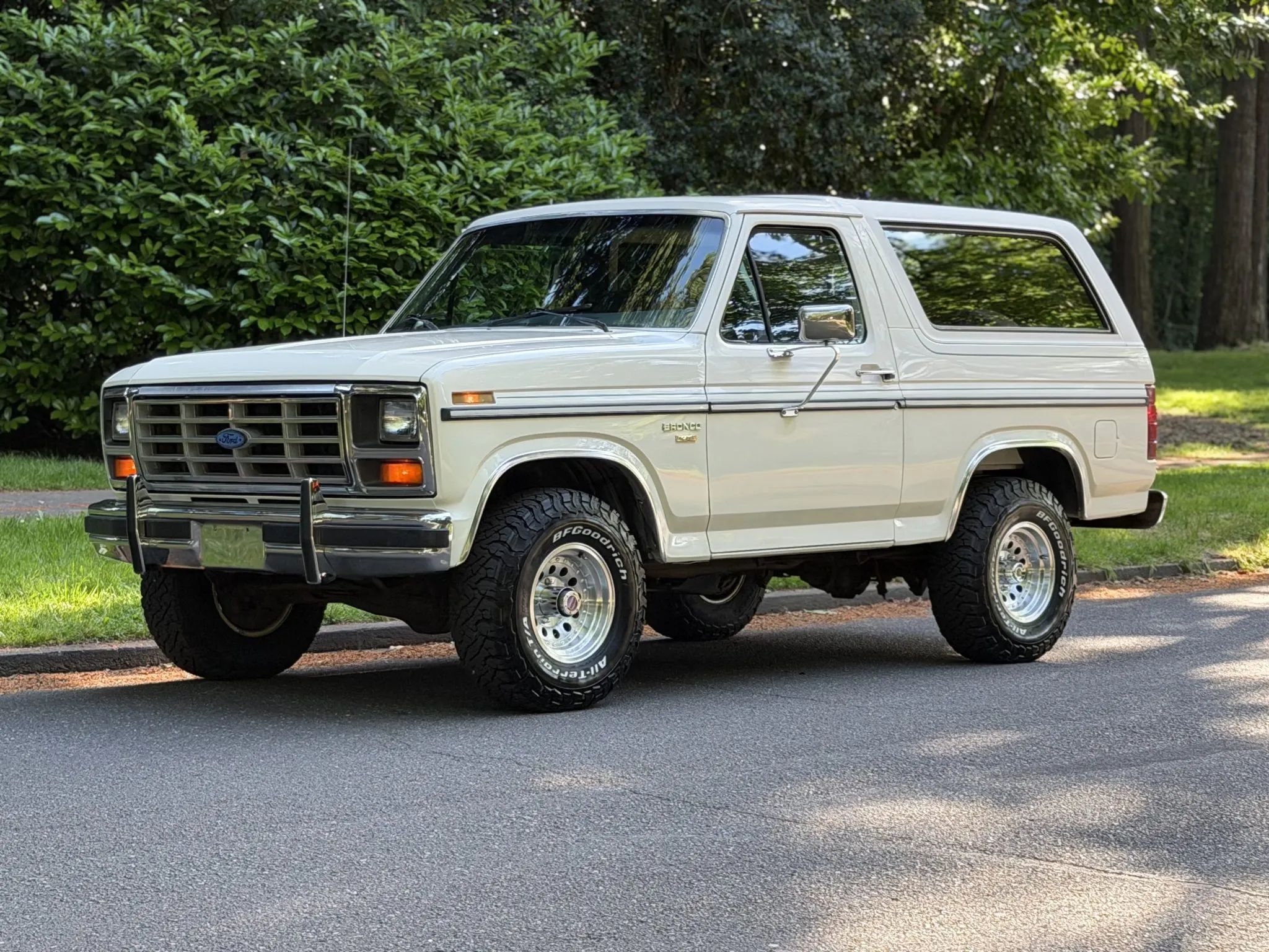 85 Bronco 1