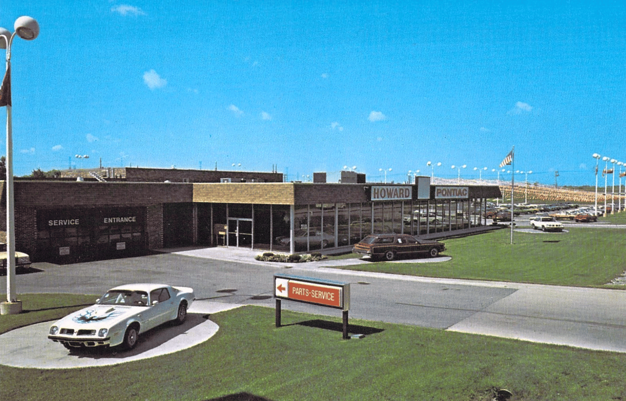 Pontiac's Best Years In Vintage Postcards -- 1960s-1970s 12 Captura de pantalla 2026 06 01 15.58.43