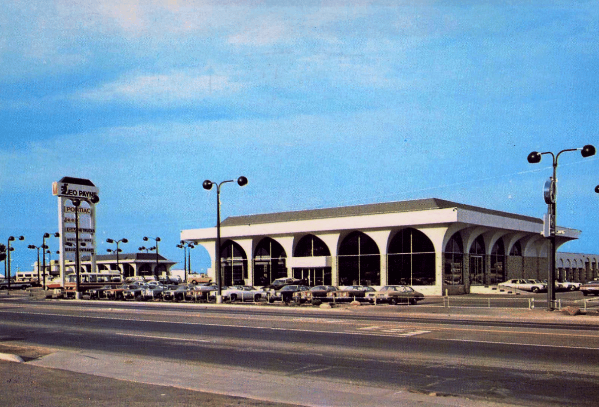 Pontiac's Best Years In Vintage Postcards -- 1960s-1970s 11 Captura de pantalla 2026 06 01 15.59.17