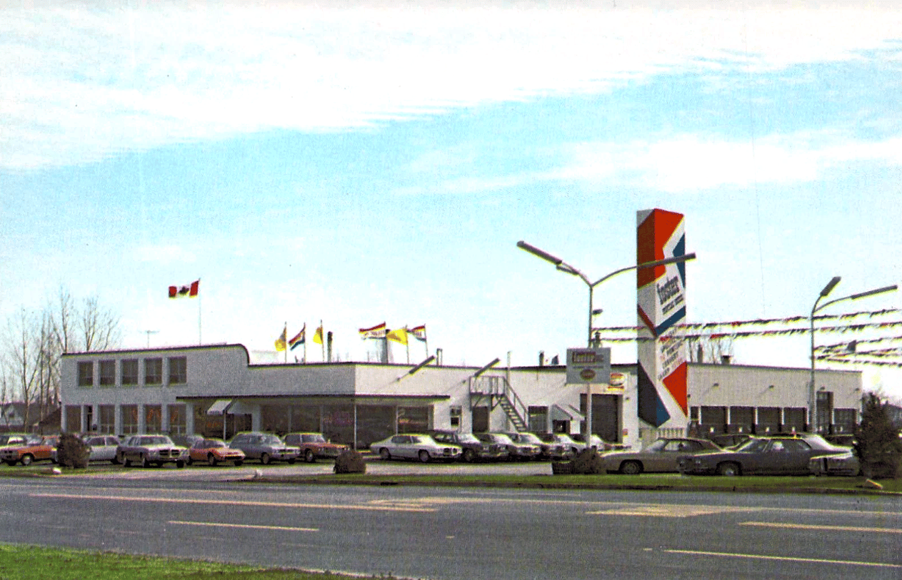 Pontiac's Best Years In Vintage Postcards -- 1960s-1970s 9 Captura de pantalla 2026 06 01 16.00.19