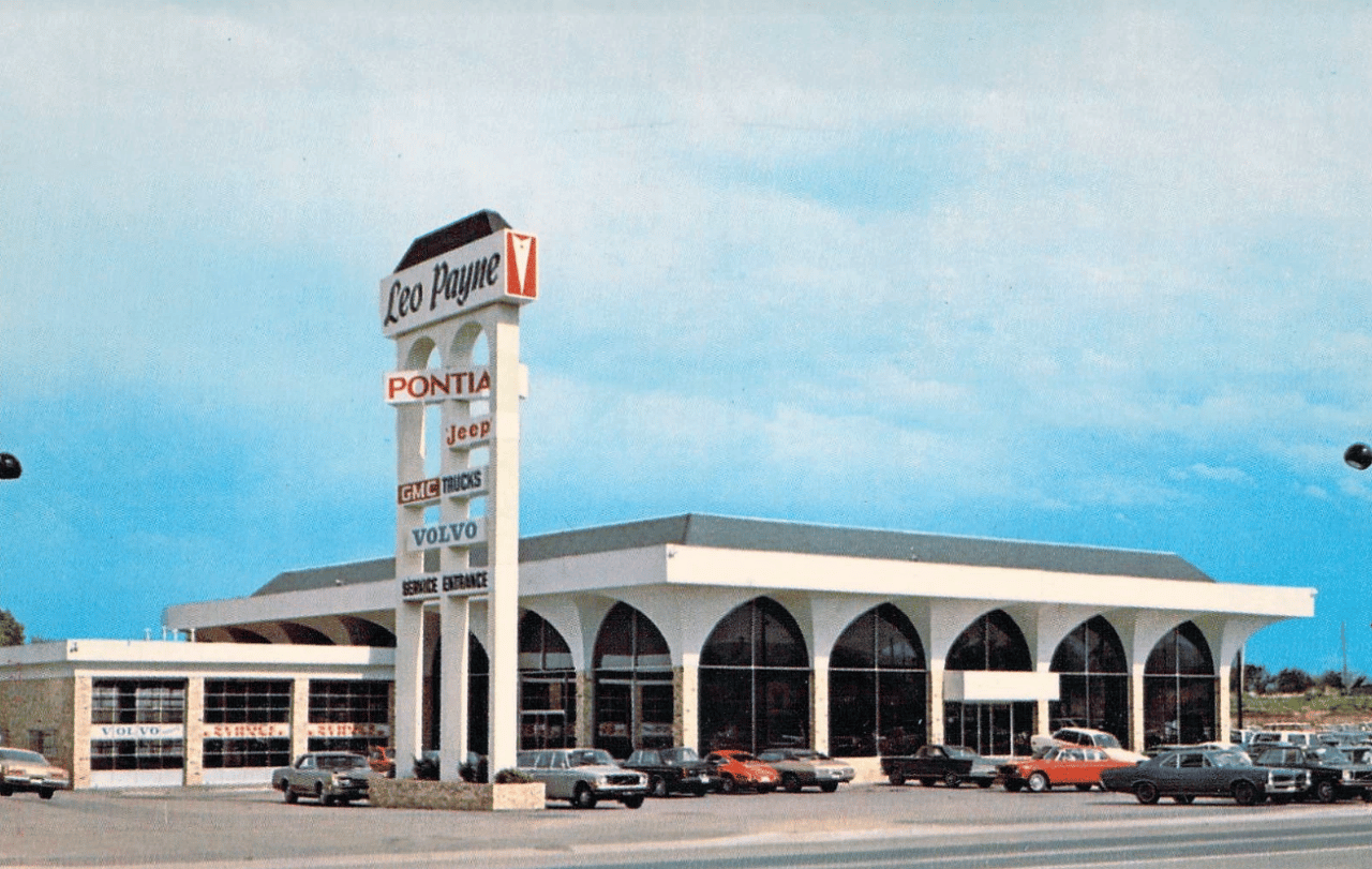 Pontiac's Best Years In Vintage Postcards -- 1960s-1970s 8 Captura de pantalla 2026 06 01 16.04.46