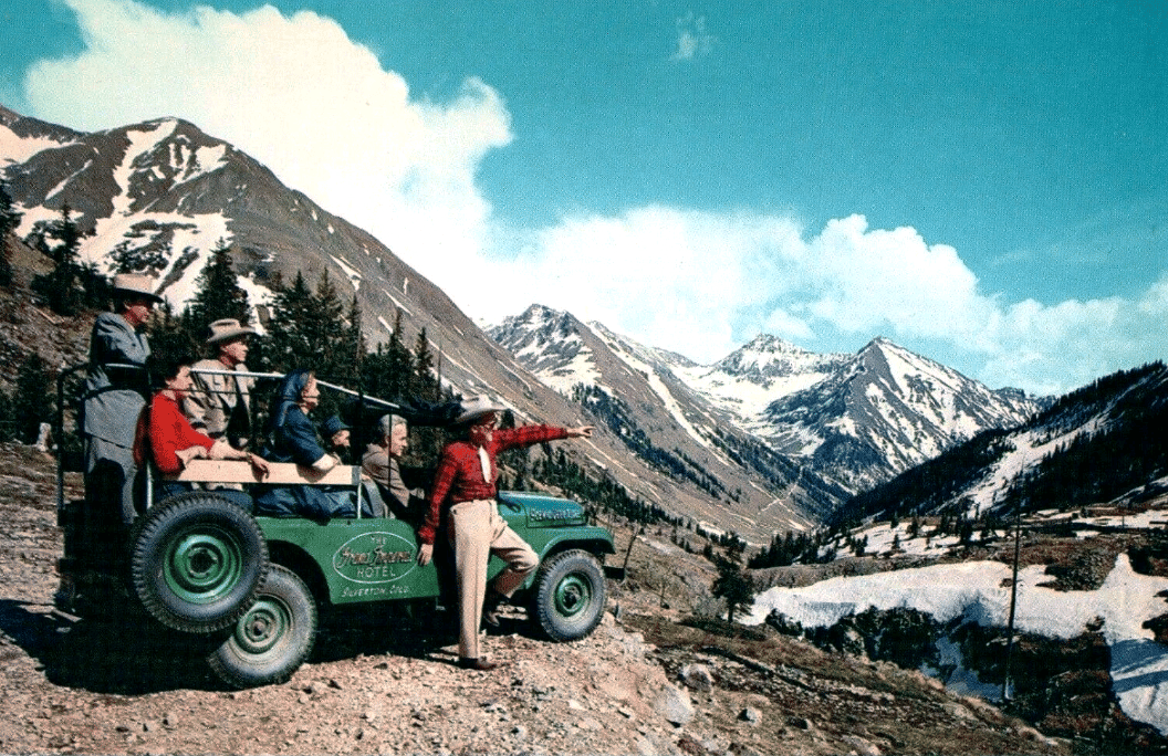 Snowplows, Tourist Trams, Delivery Trucks And More: Working Jeeps In Vintage Postcards 7 Captura de pantalla 2026 06 01 16.36.12