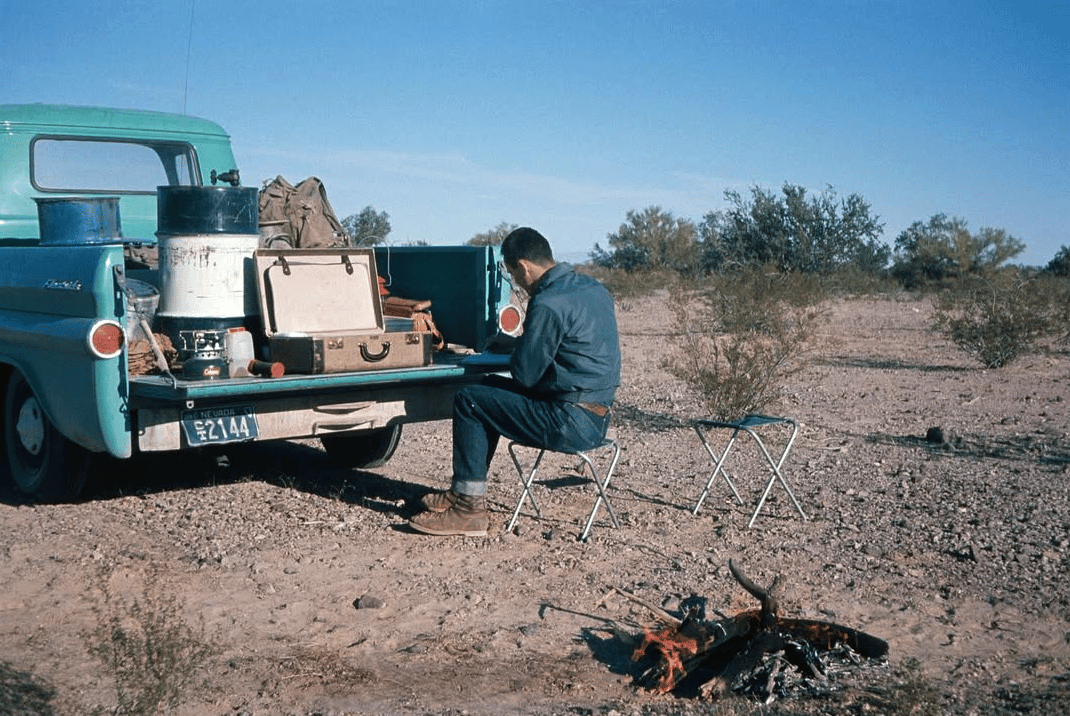 The Art Of Car Camping, In Vintage Photos -- 1950s-1970s 9 Captura de pantalla 2026 06 15 18.21.08
