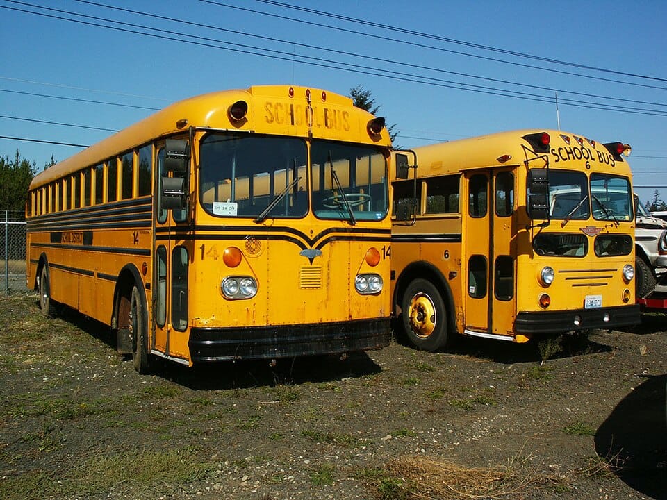 1949-57 Kenworth Model T Series "Pacific School Coach” - The Bifocal Bus 7 ESD 14 with WSD 6 img06