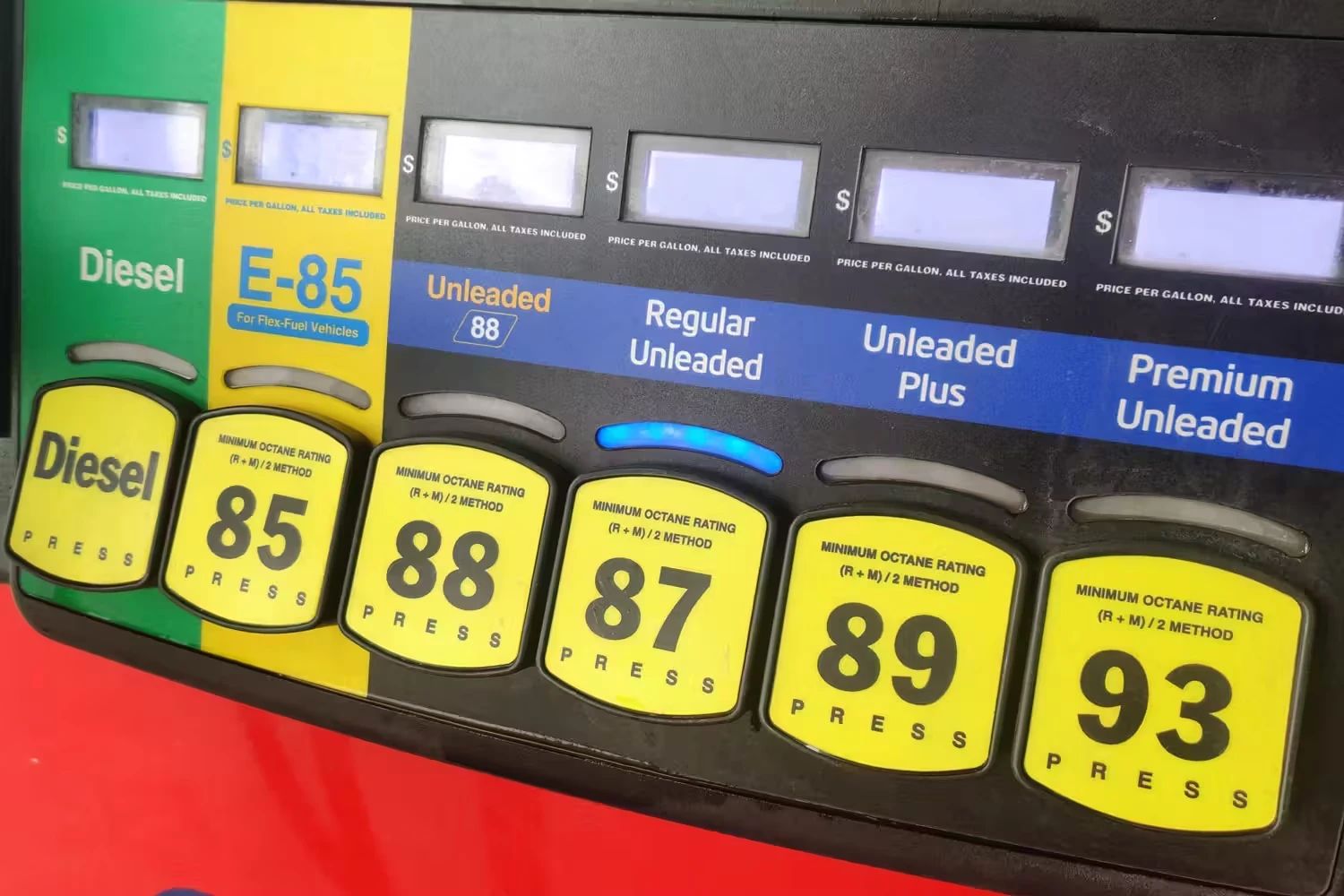 1949 Oldsmobile Rocket V-8 And The Ultra-High-Compression Economy Version That Never Made It 6 Closeup of a modern gas pump show four grades of gasoline, E85, and diesel; the button for each gasoline grade says "Minimum octane rating (R+M) / 2 Method" with ratings ranging from 85 to 93 AKI