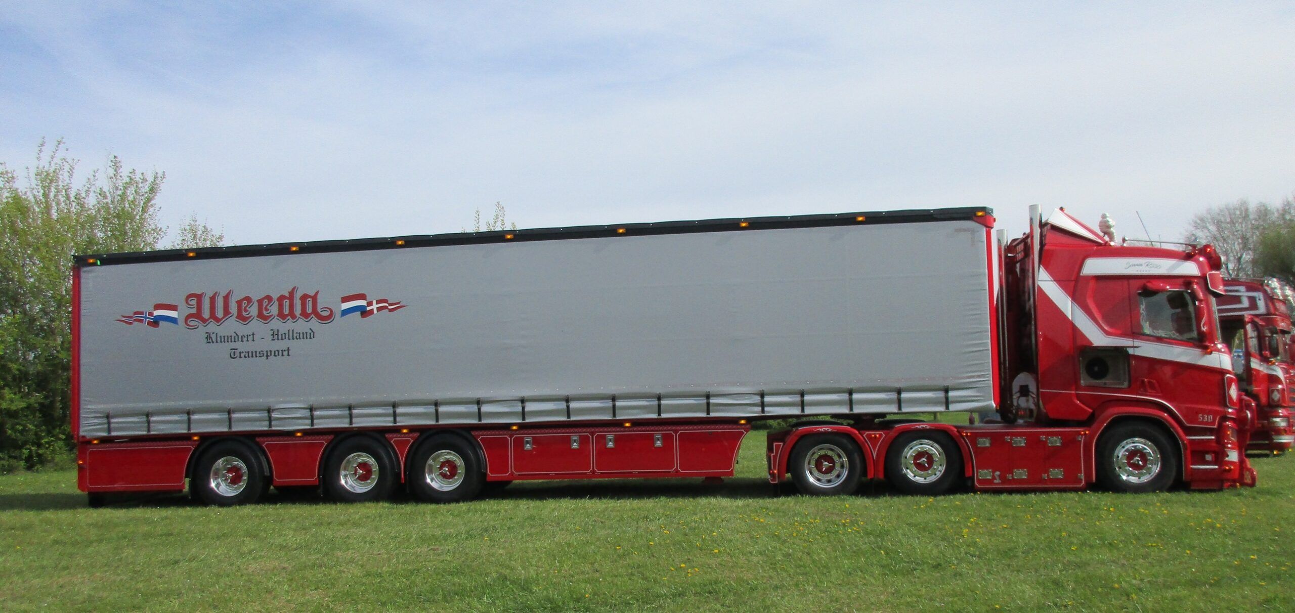 Weeda - 2024 Scania R530 V8 6x2/4 tractor with a 2026 Krone tri-axle curtainsider - 2