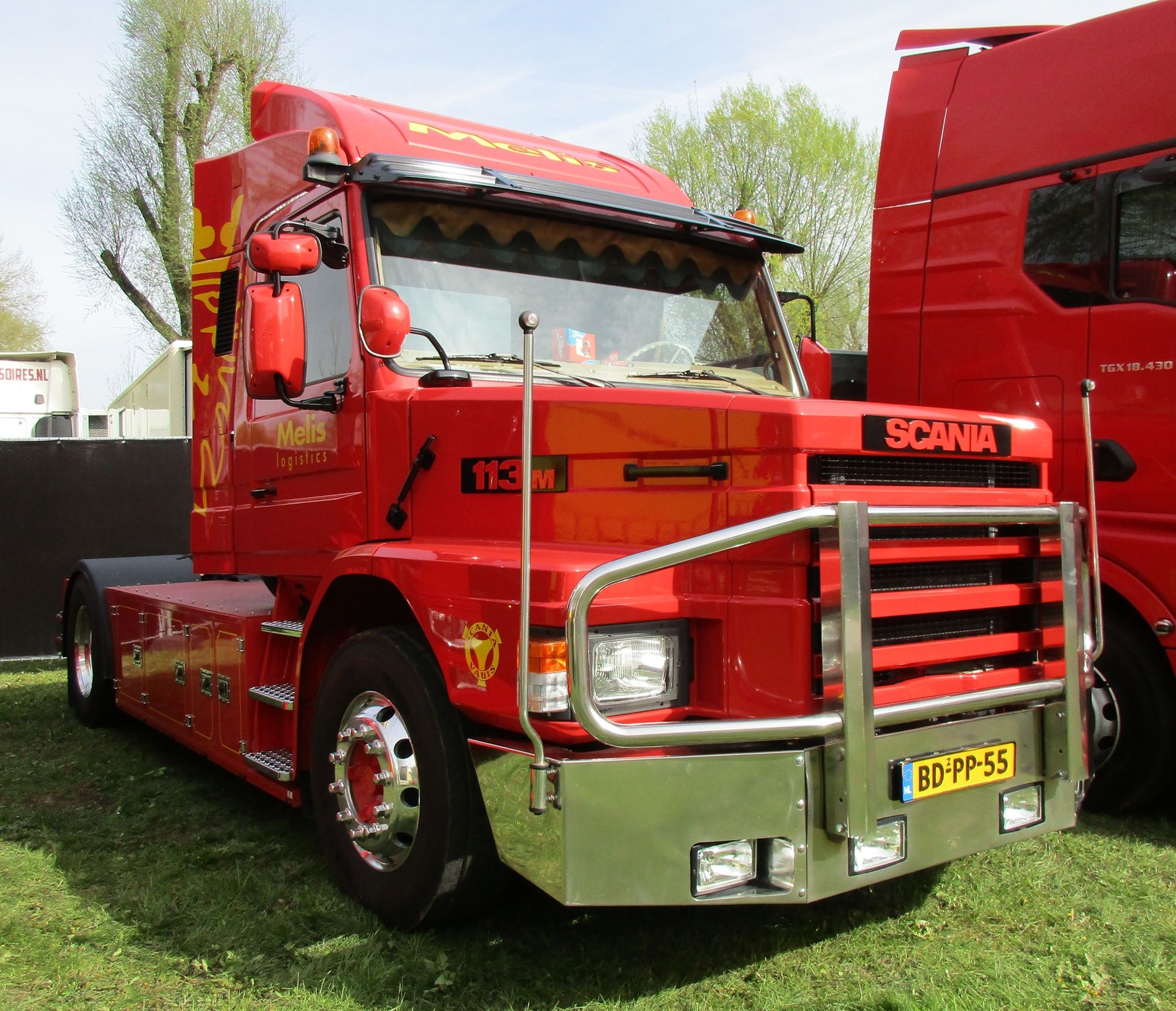 Melis - 1996 Scania T113m 4x2 tractor