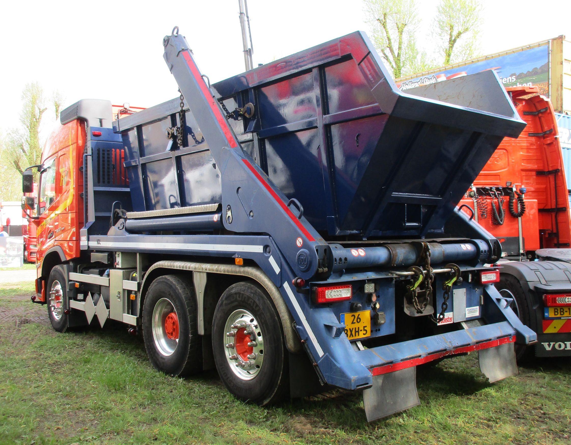 Ter Horst - 2024 Volvo FMX 6x2*4 container carrier with a VDL portal arm system - 3