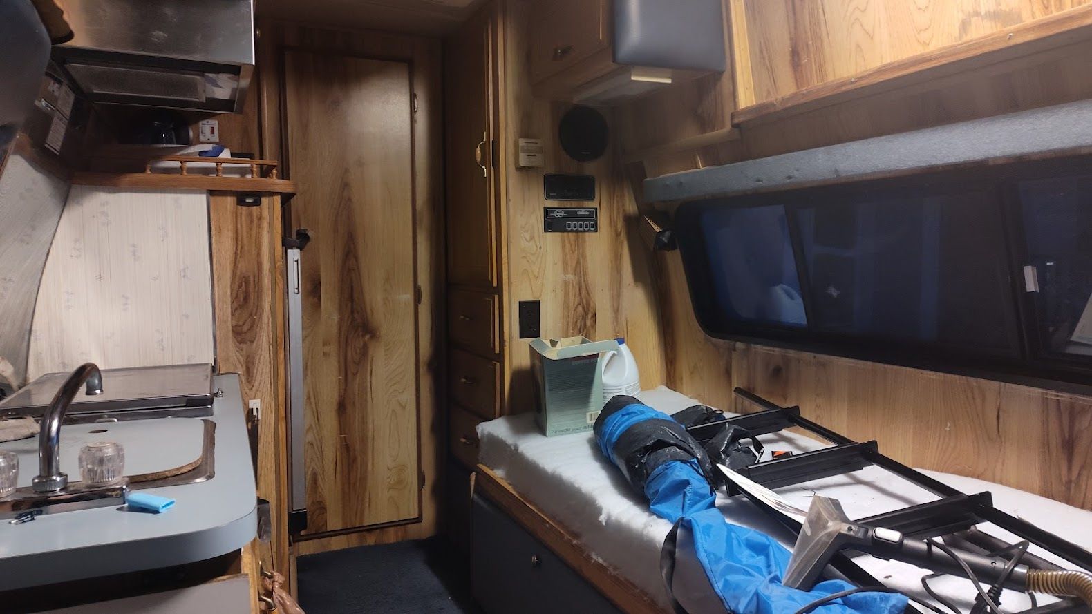 My 1987 Intervec Falcon: Cheap Hotel Room on Wheels 4 Preparing for 2026 1200
