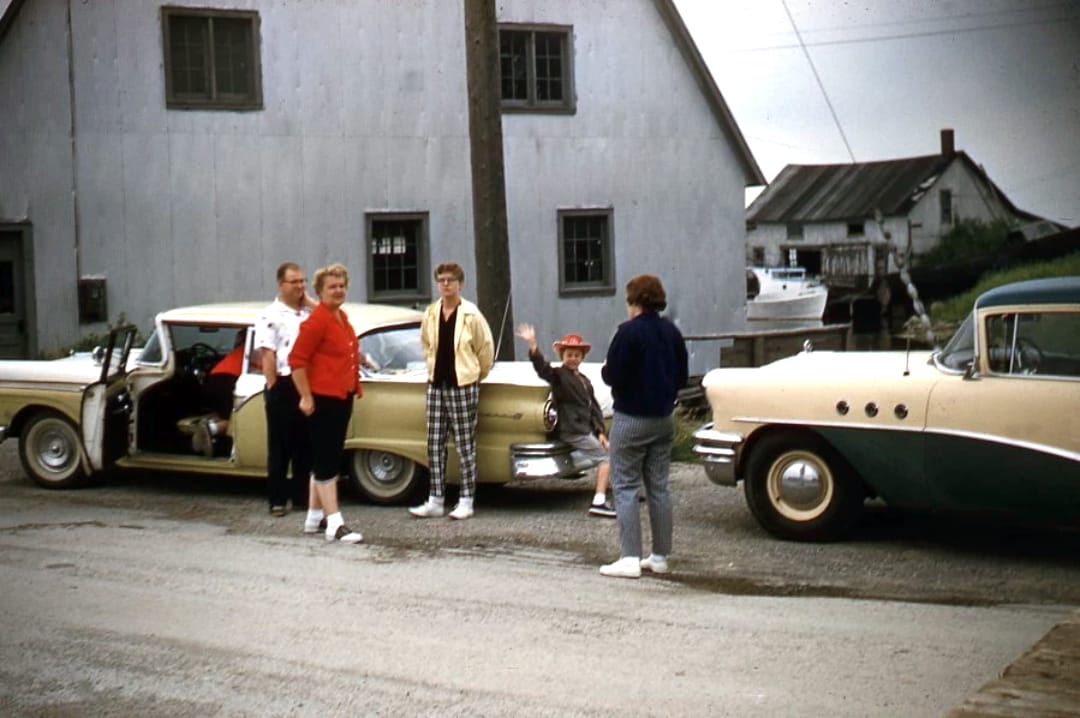 The Art Of Car Camping, In Vintage Photos -- 1950s-1970s 4 Screenshot 20260406 013009