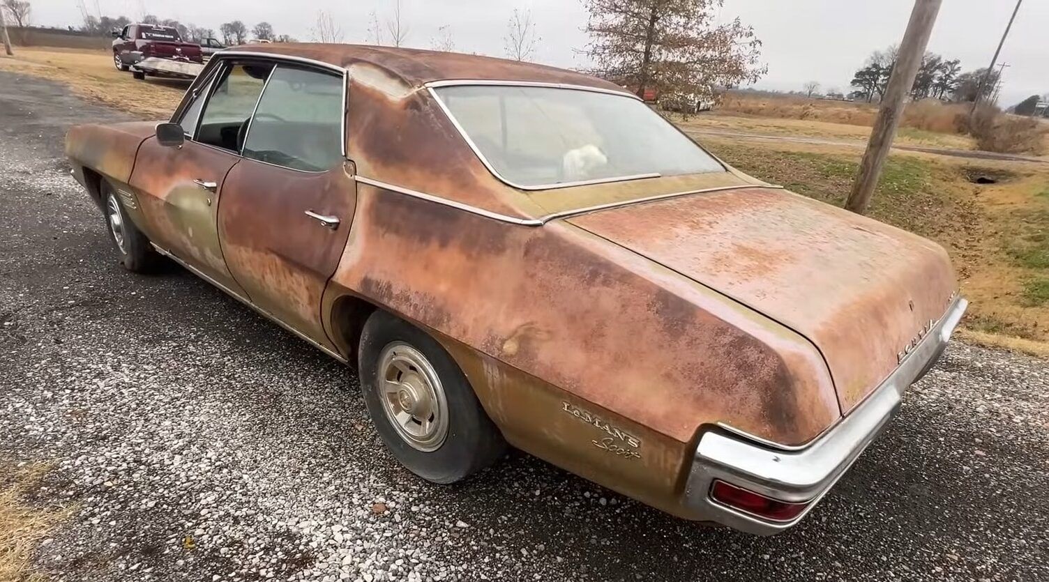 gt oh no 1970 pontiac le mans parked 30 years is a rare sport model yours for ipad money 61 e1780696791125