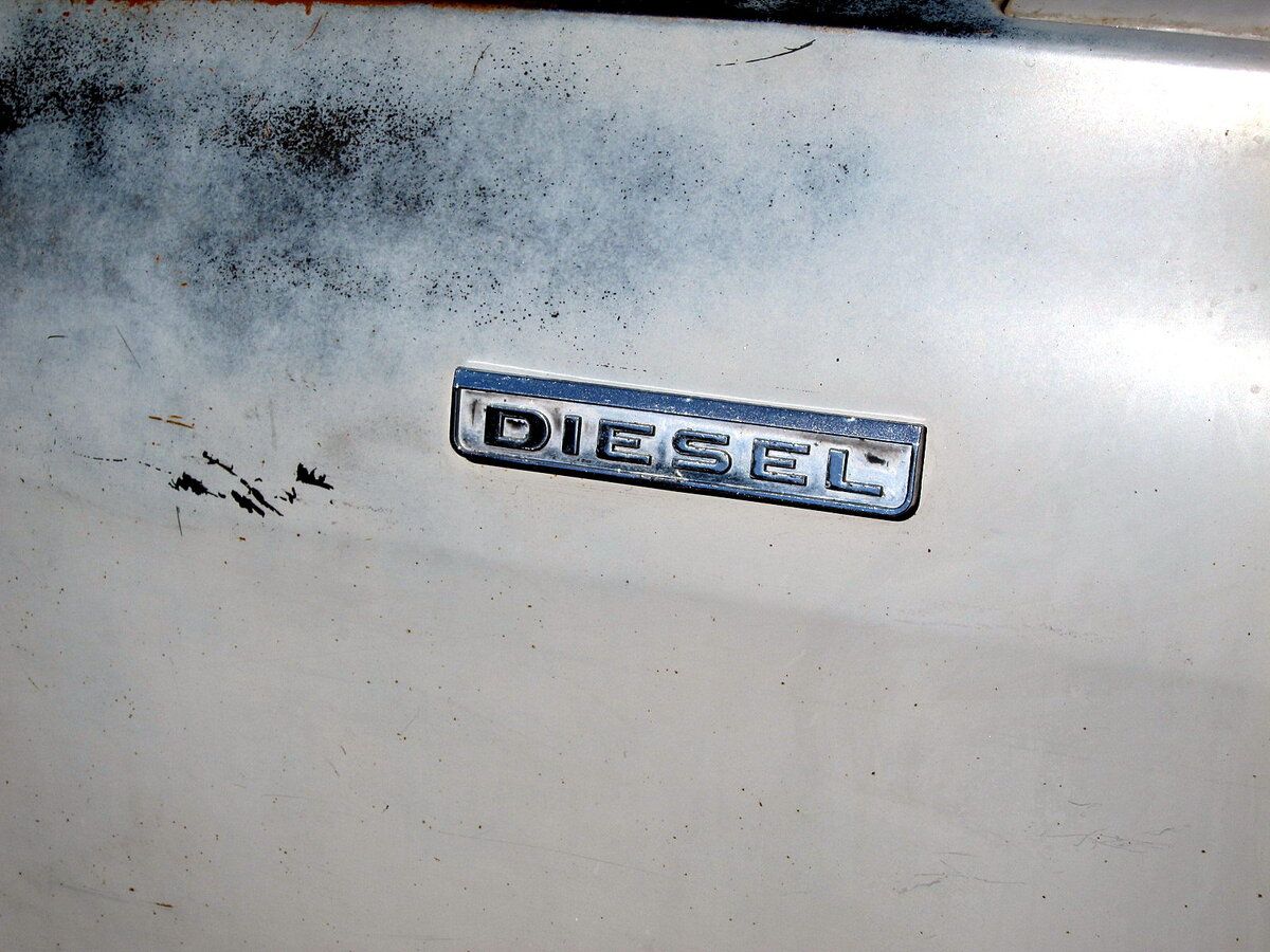 1980 International Scout II Traveler Turbodiesel: A Rare Survivor, Still With Its Original Nissan-Sourced Turbodiesel 4 rsz traveler 1980 008