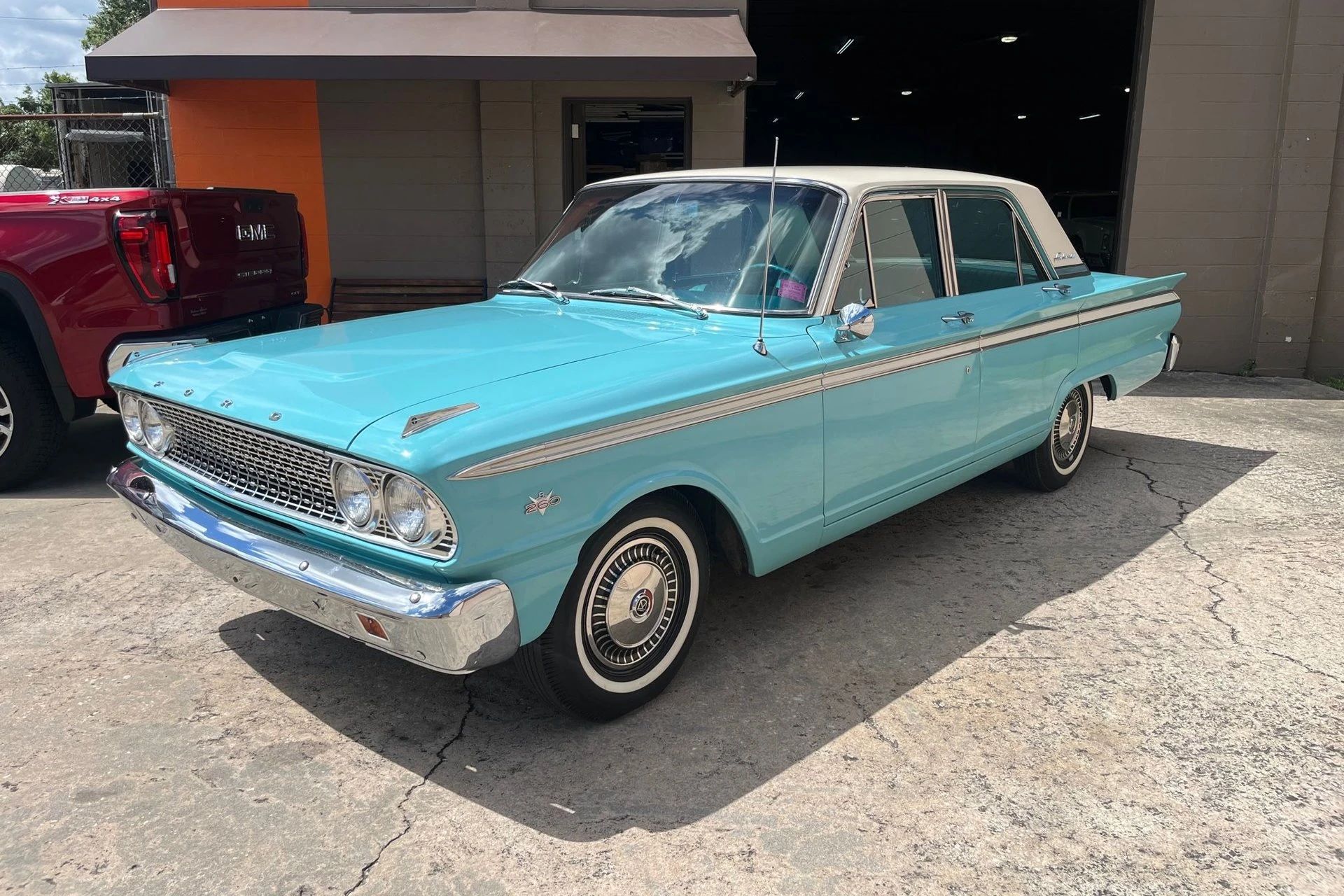 1963 Ford Fairlane 500 Sedan With 260 V8 And 3-Speed/Overdrive: Suddenly It's 1955 1 Left front 3q view of a Peacock Blue 1963 Ford Fairlane 500 four-door sedan with a Corinthian White roof