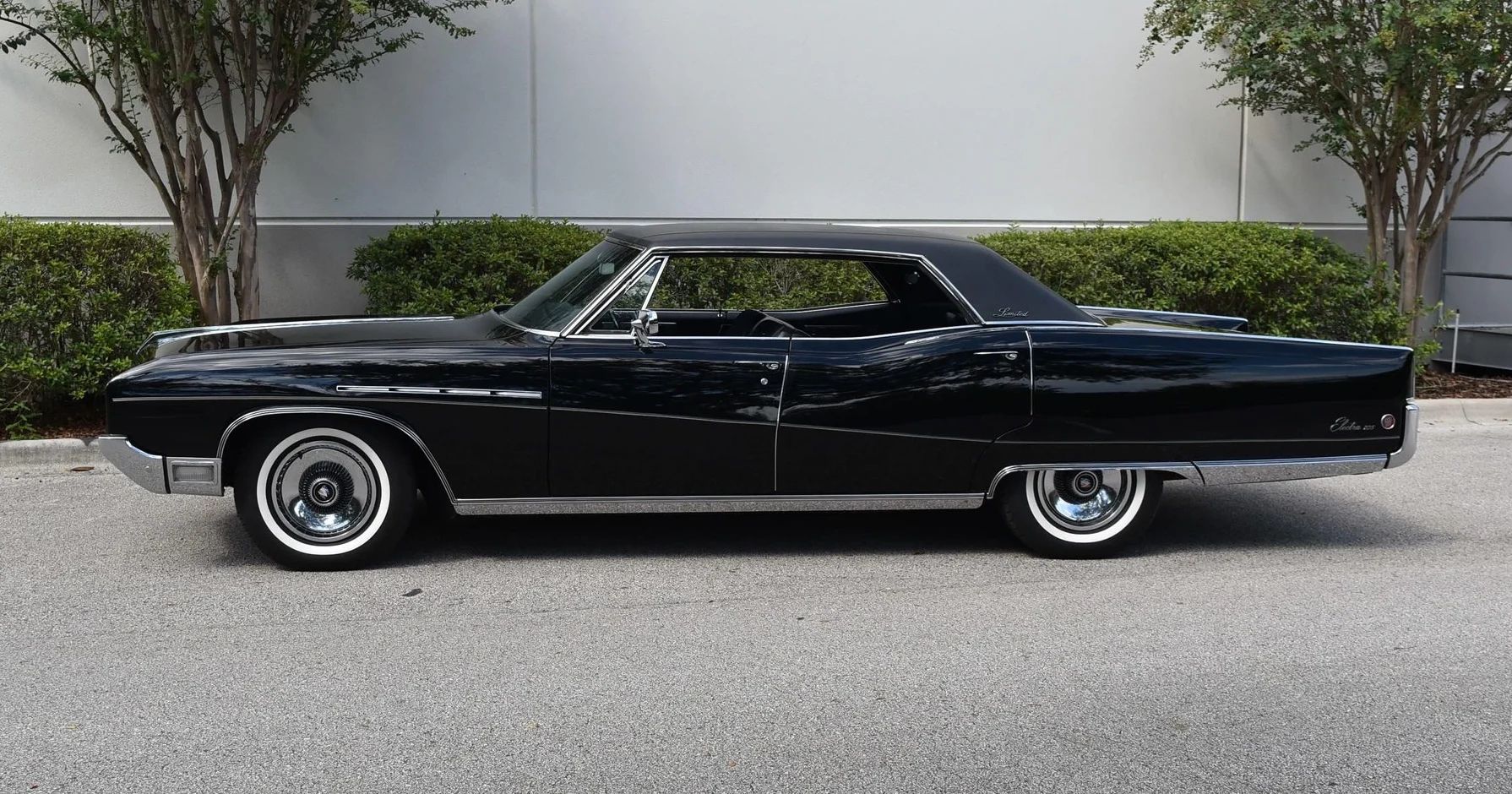1968 Buick Electra 225 Limited: "I Didn't Know They're Building A Car Like This Today" 10 Left side view of a 1968 Buick four-door hardtop