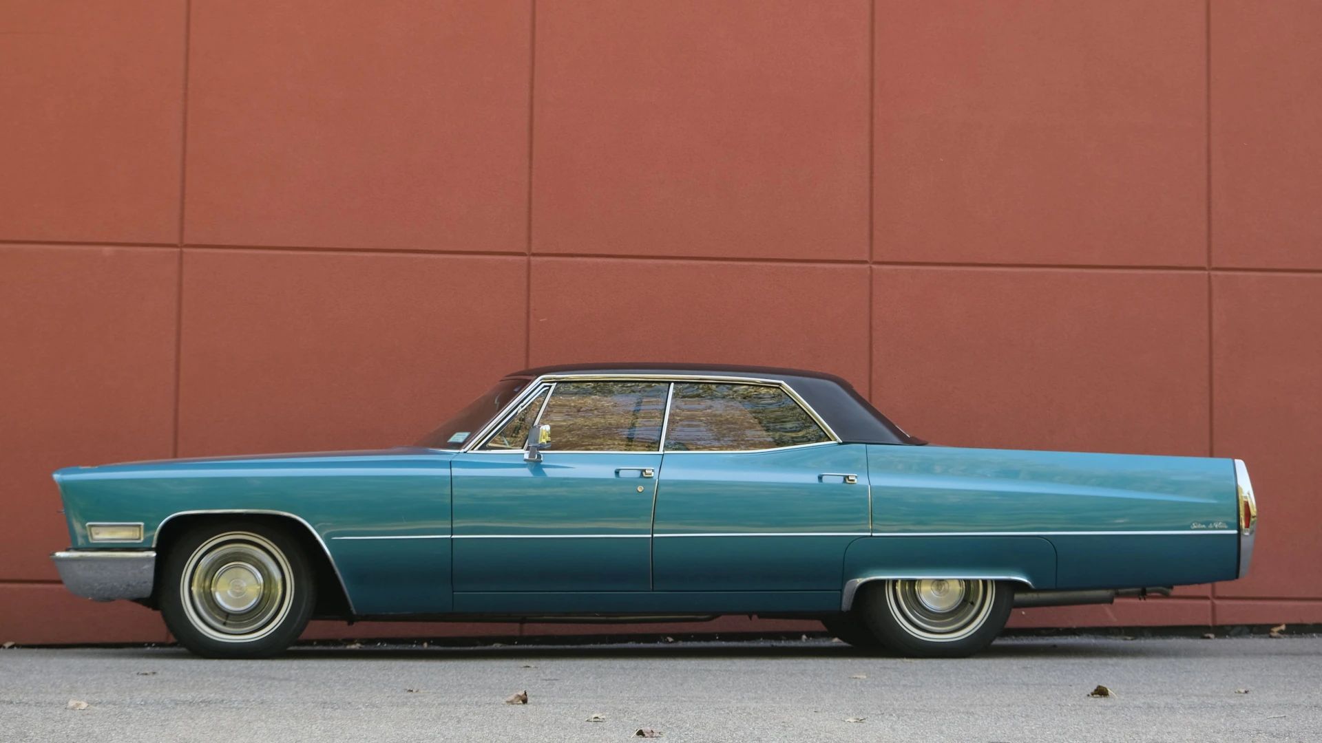 Left side view of a 1968 Cadillac four-door hardtop