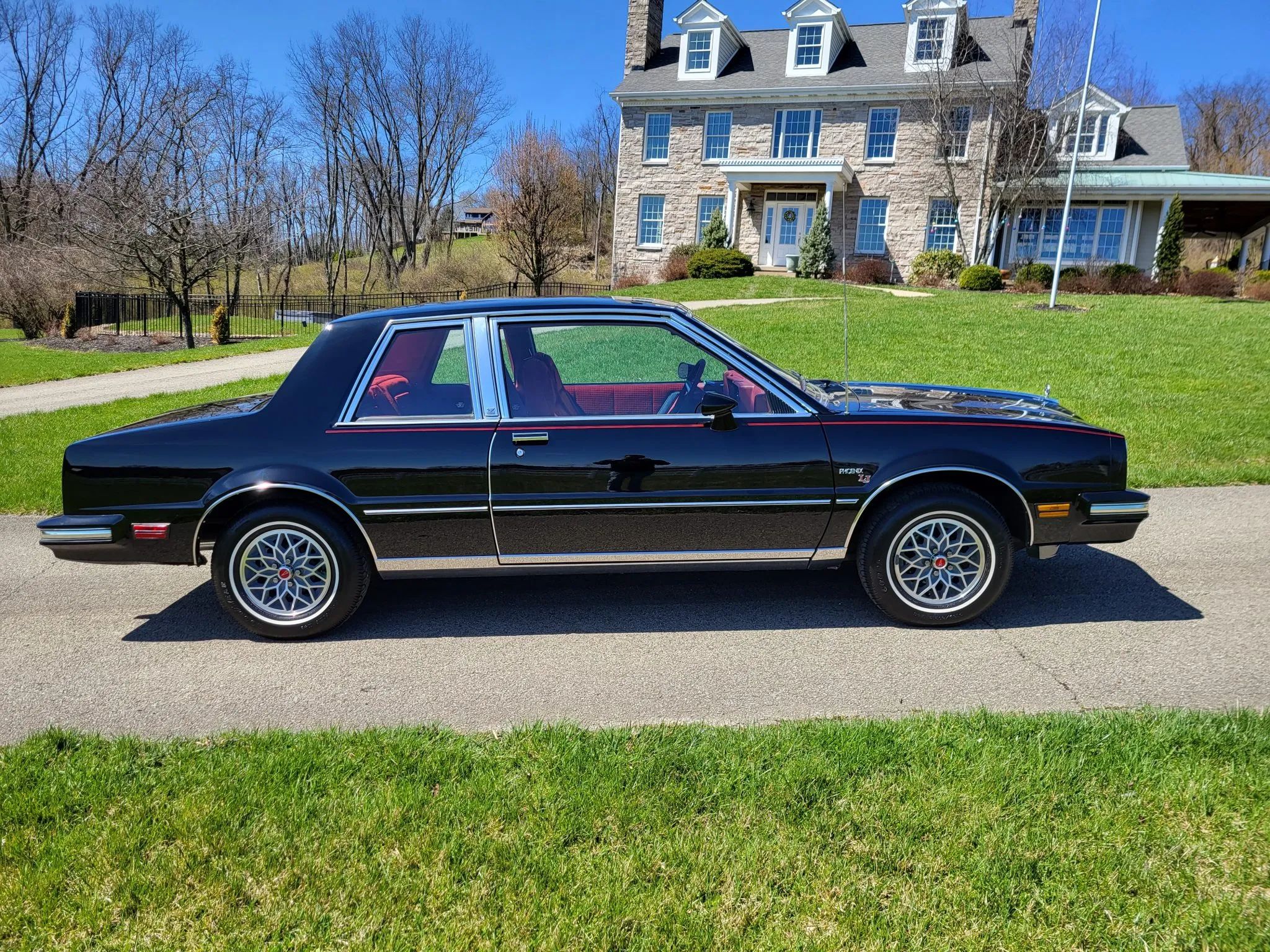 1980 Pontiac Phoenix LJ Coupe: Two Doors, Four Speeds, 32,349 Miles, Zero Credibility 24 Right side view of a 1980 Pontiac Phoenix notchback