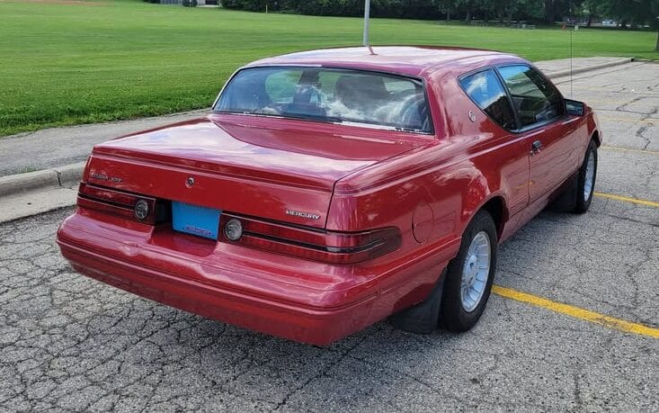 passenger rear three-quarter view of 1988 Mercury Cougar XR-7