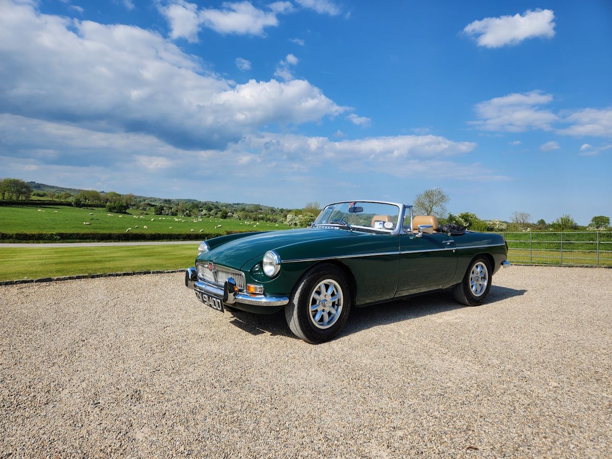 Classic Cars of Ireland: Daimler, MG and Nissan And More 14 20250510 095243