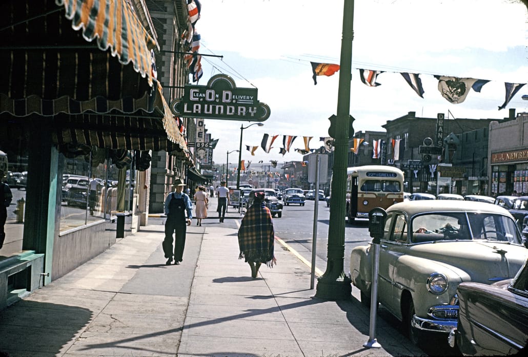 Cars And Storefronts Downtown And On Main Street, 1950s and 1960s 2 Captura de pantalla 2025 07 18 01.03.37